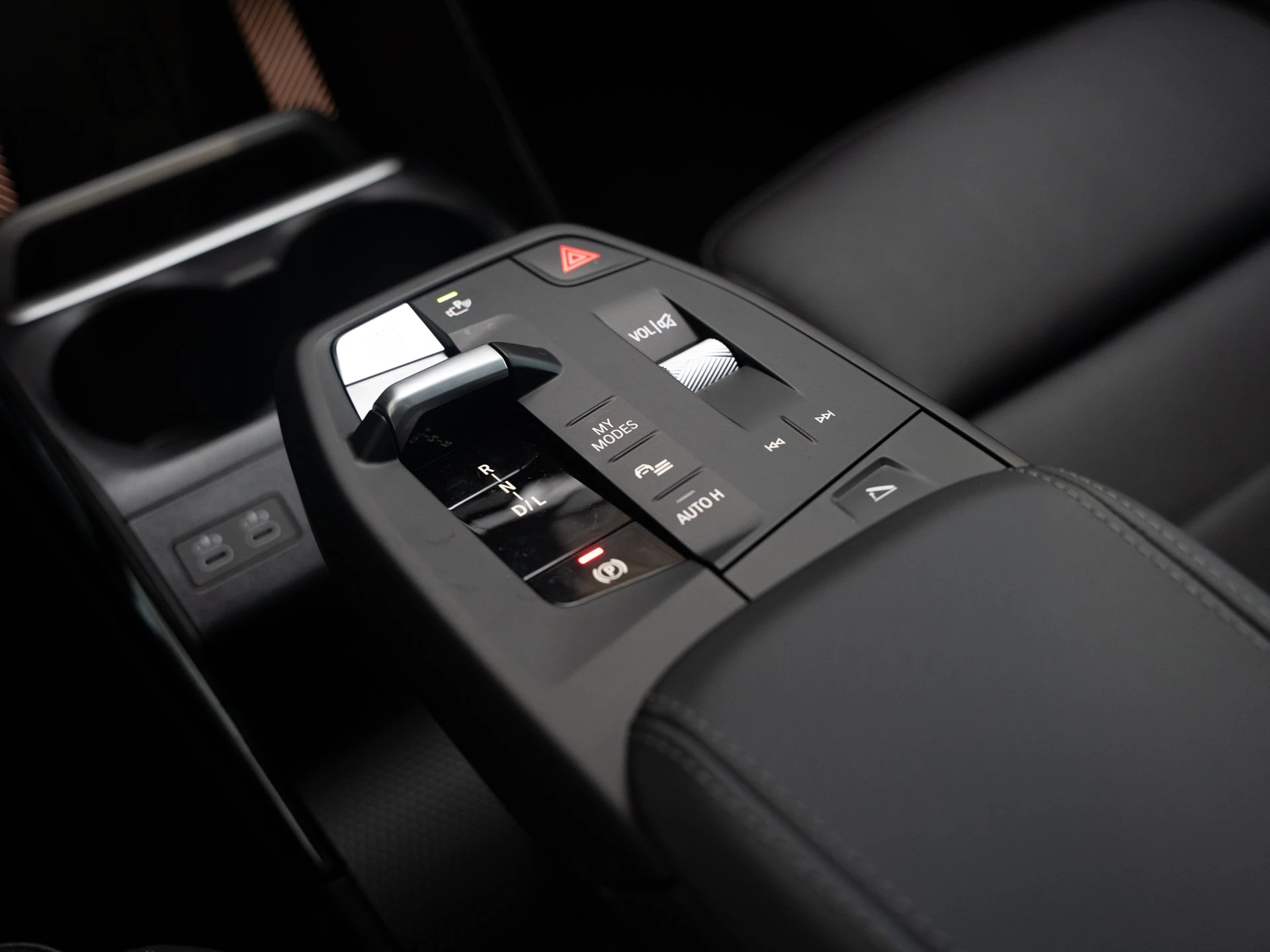 BMW X1 sDrive20i.Head Up.Parking Plus