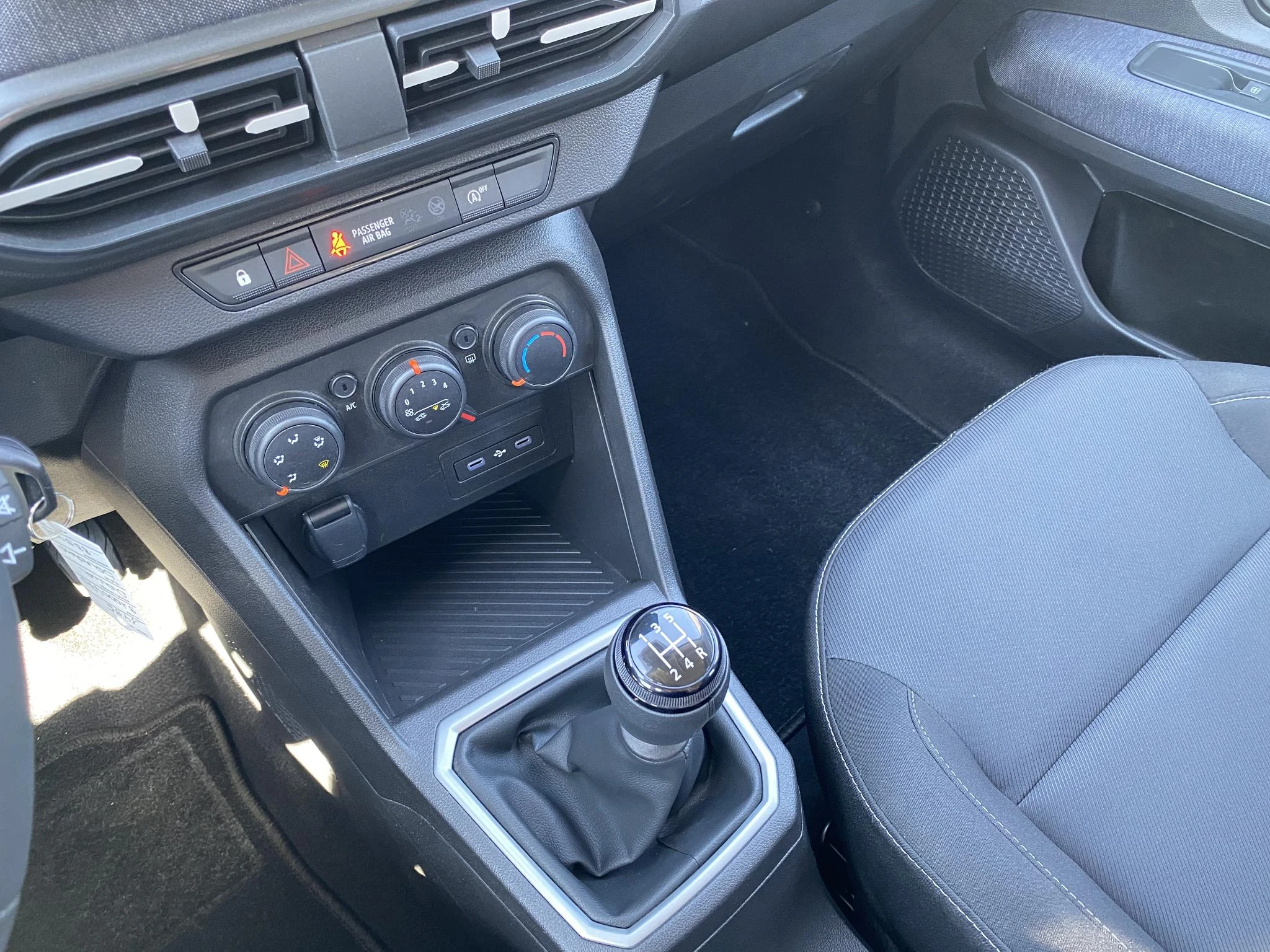 Dacia-Sandero-image-9