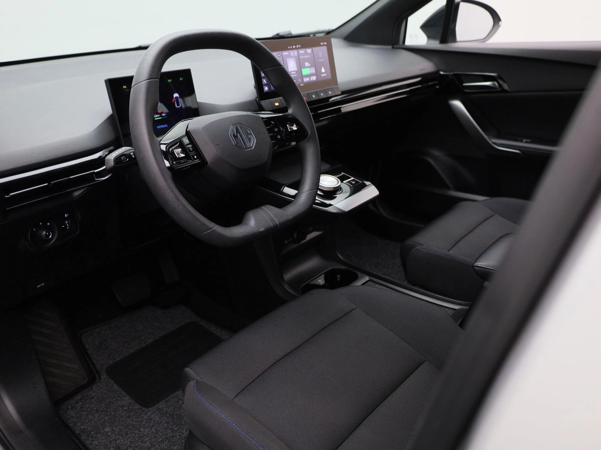 MG-MG4 EV-image-14