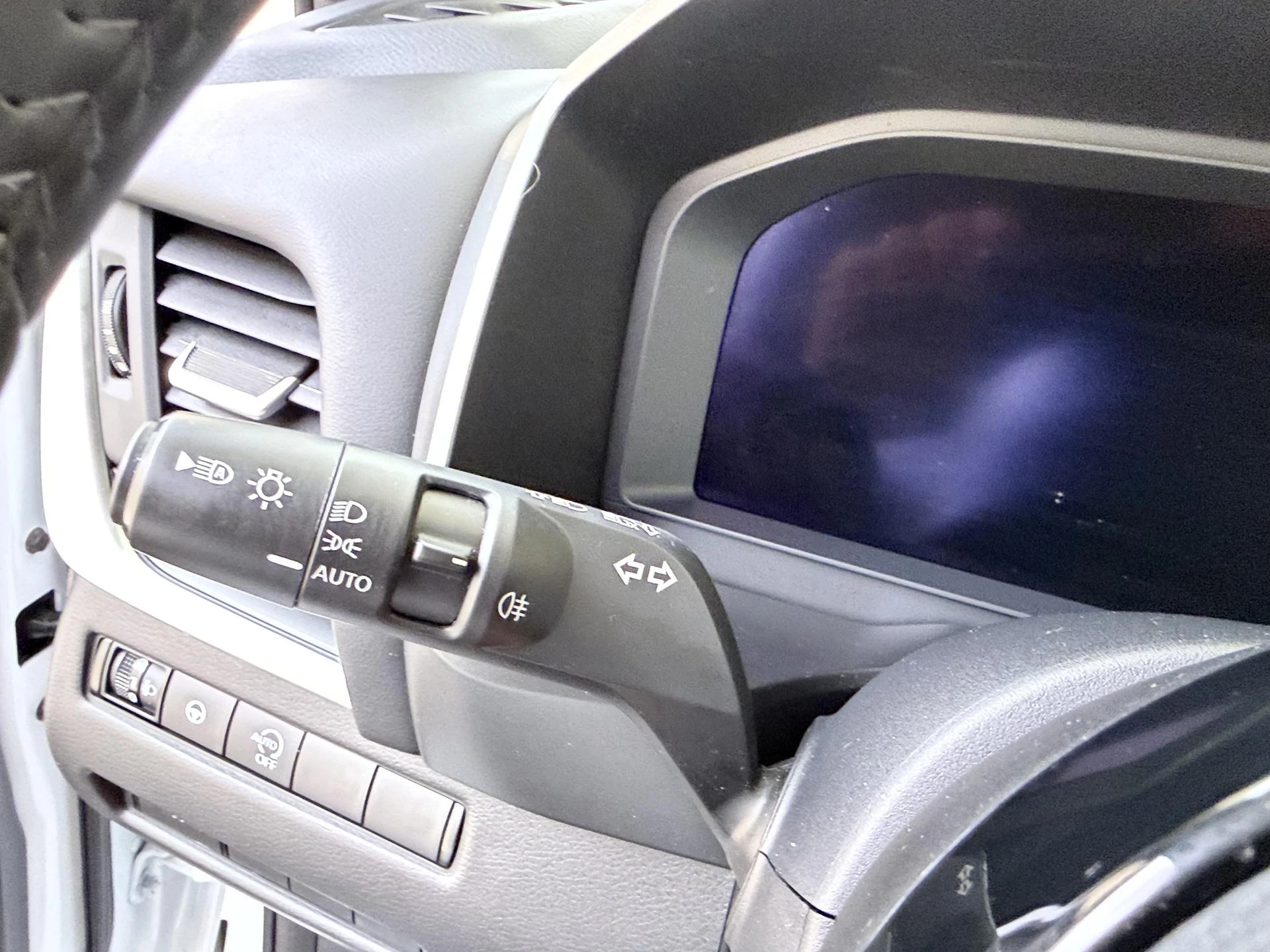 Nissan-QASHQAI-image-24