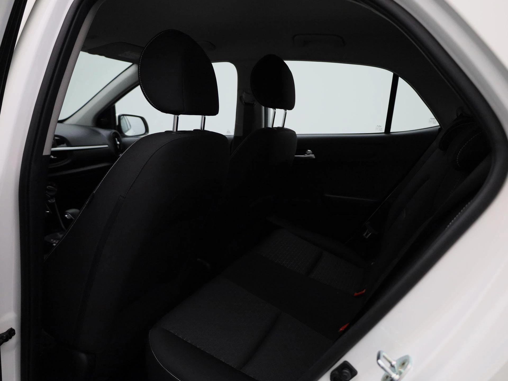 Kia-Picanto-image-9