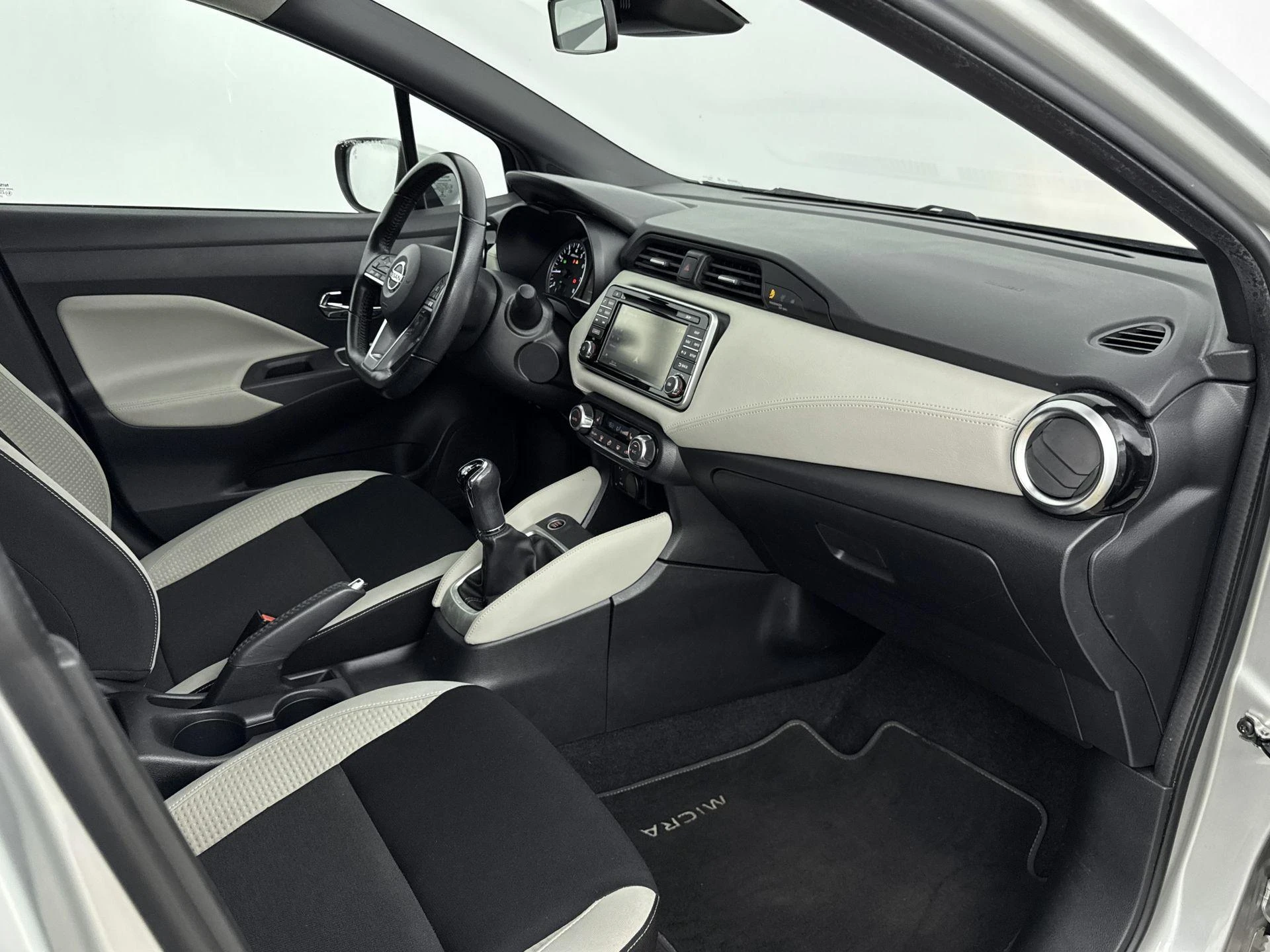 Nissan-Micra-image-16