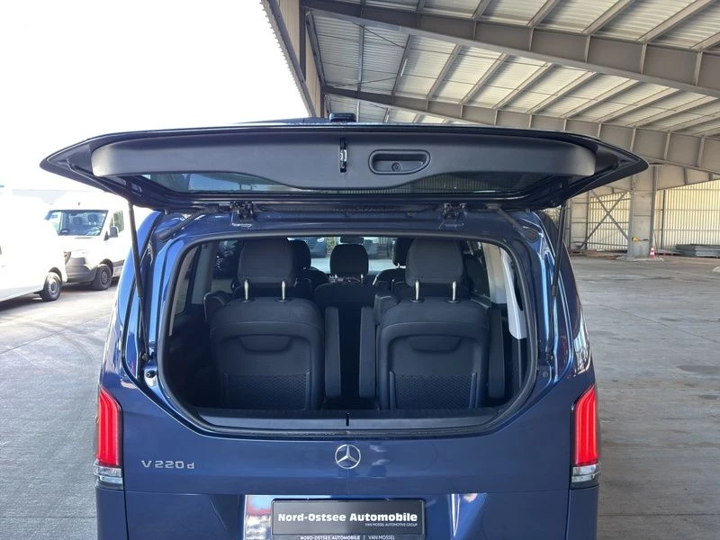 Mercedes-Benz V-Klasse 220 STYLE KOMPAKT DISTRO WINTERPAKT MBUX Style