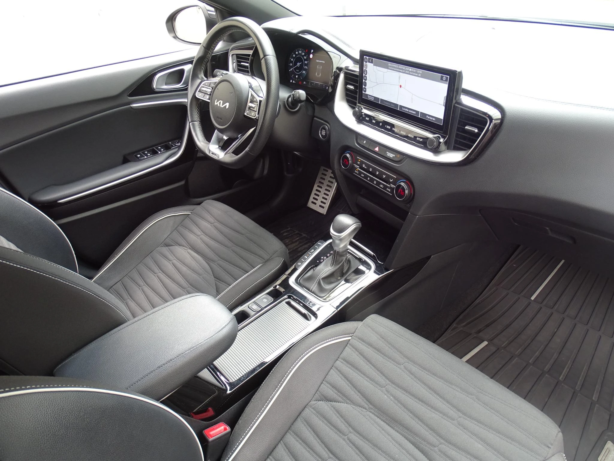 Kia-cee'd-image-13