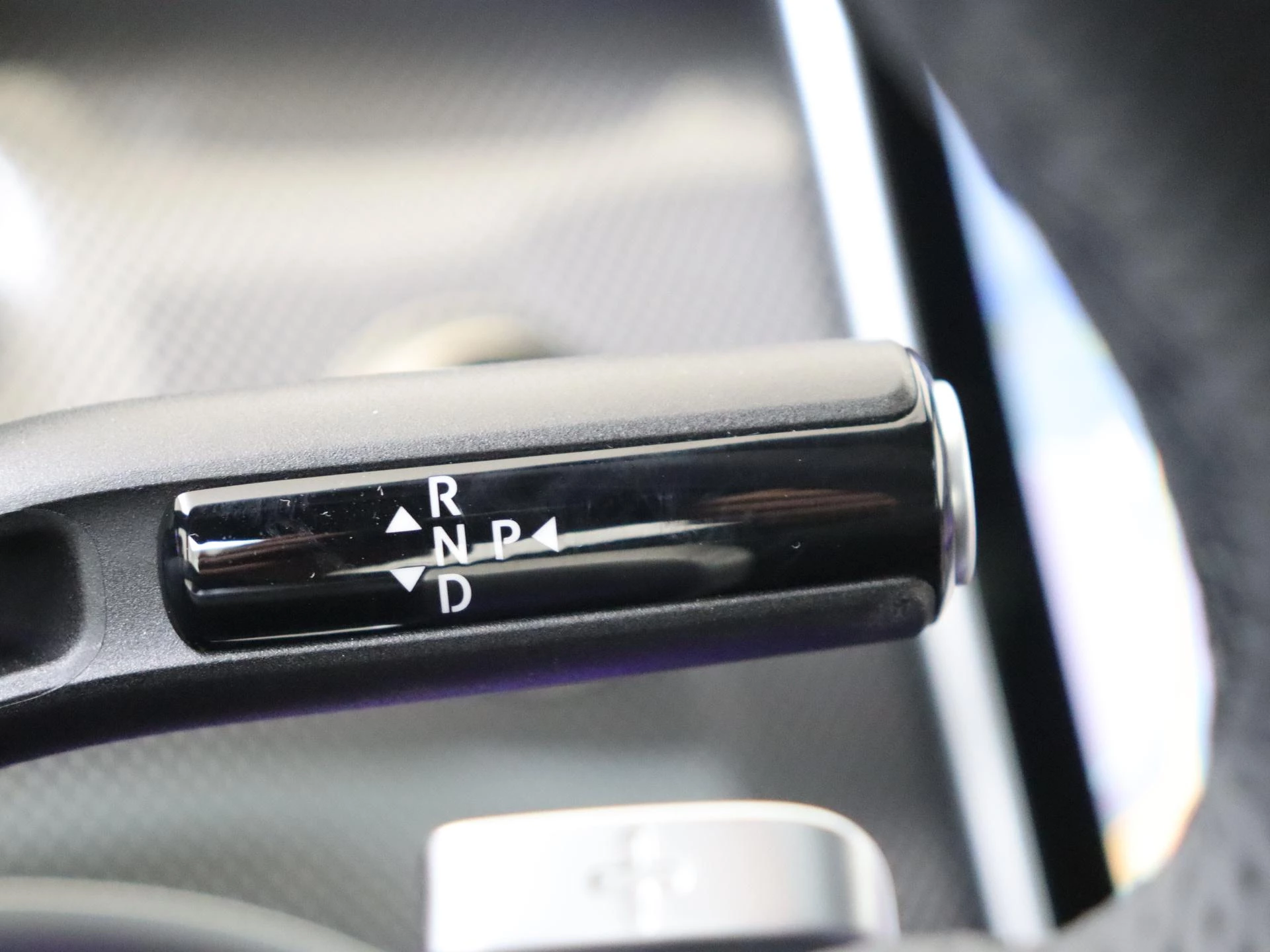 Mercedes-Benz-CLE-image-17