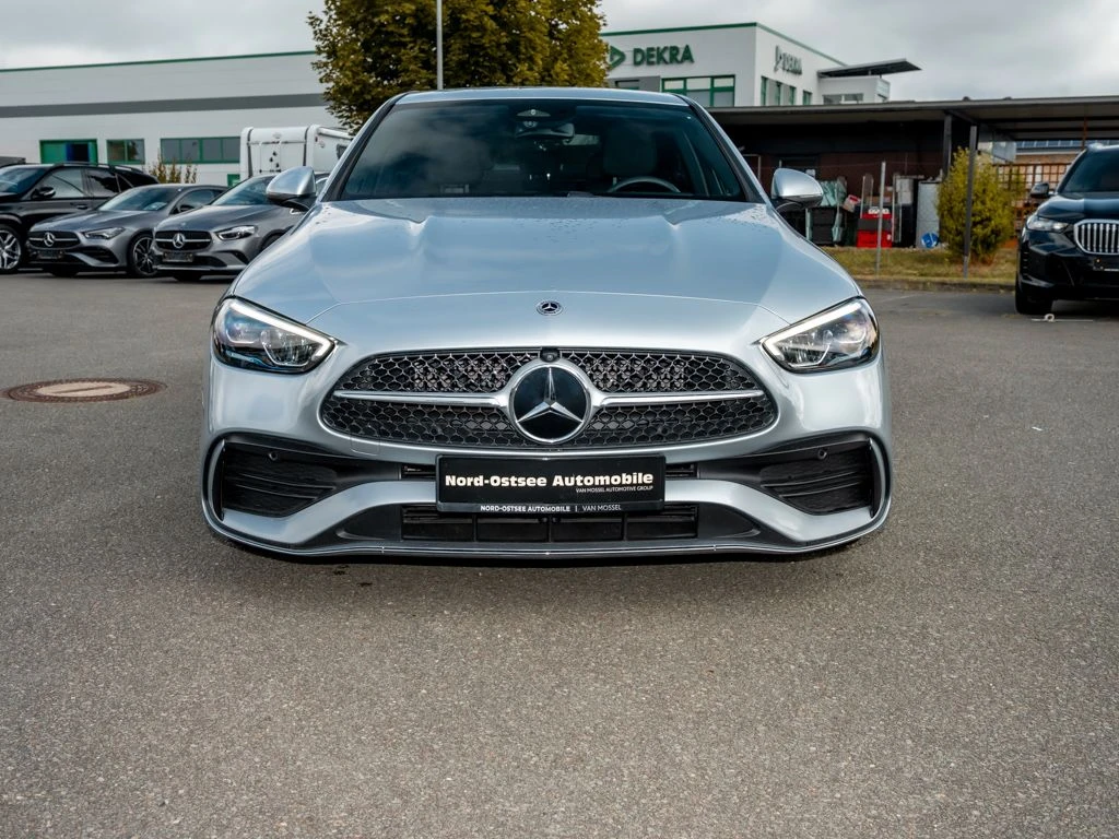 Mercedes-Benz-C-Klasse 180-image-3