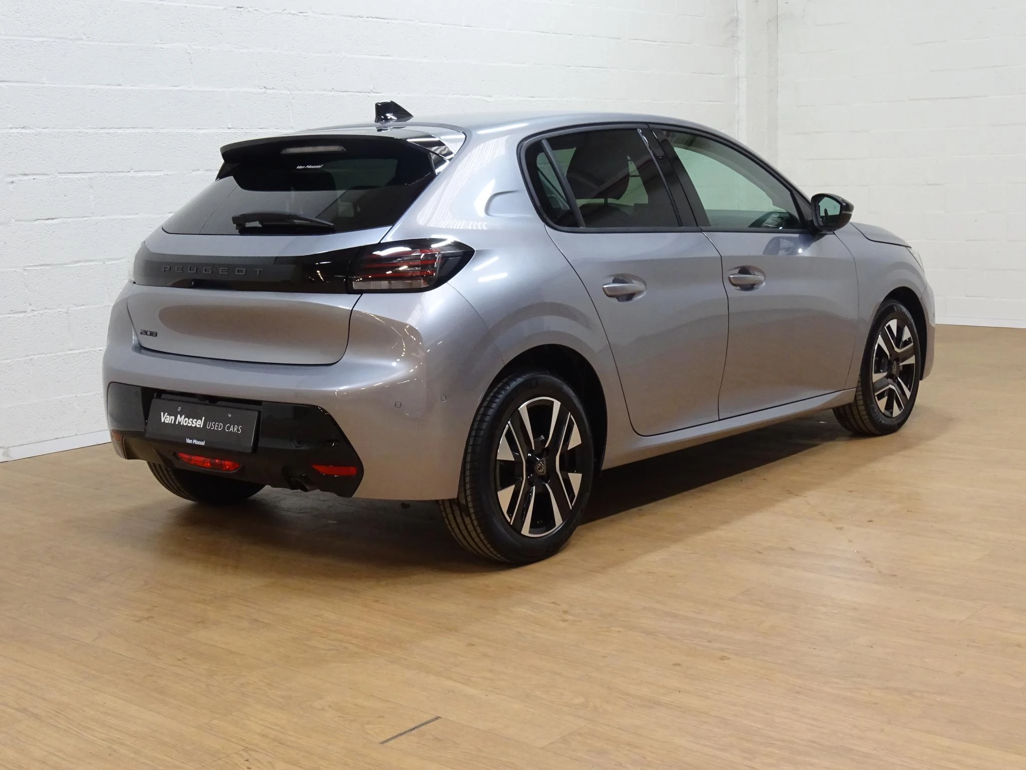 Peugeot 208 1.2T Allure