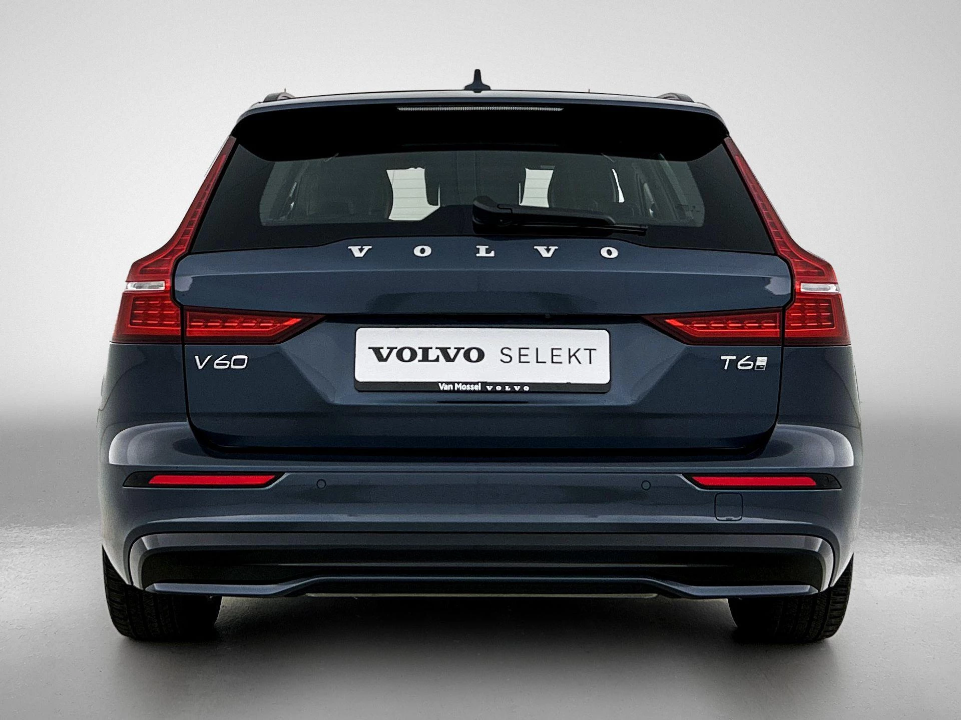 Volvo-V60-image-2