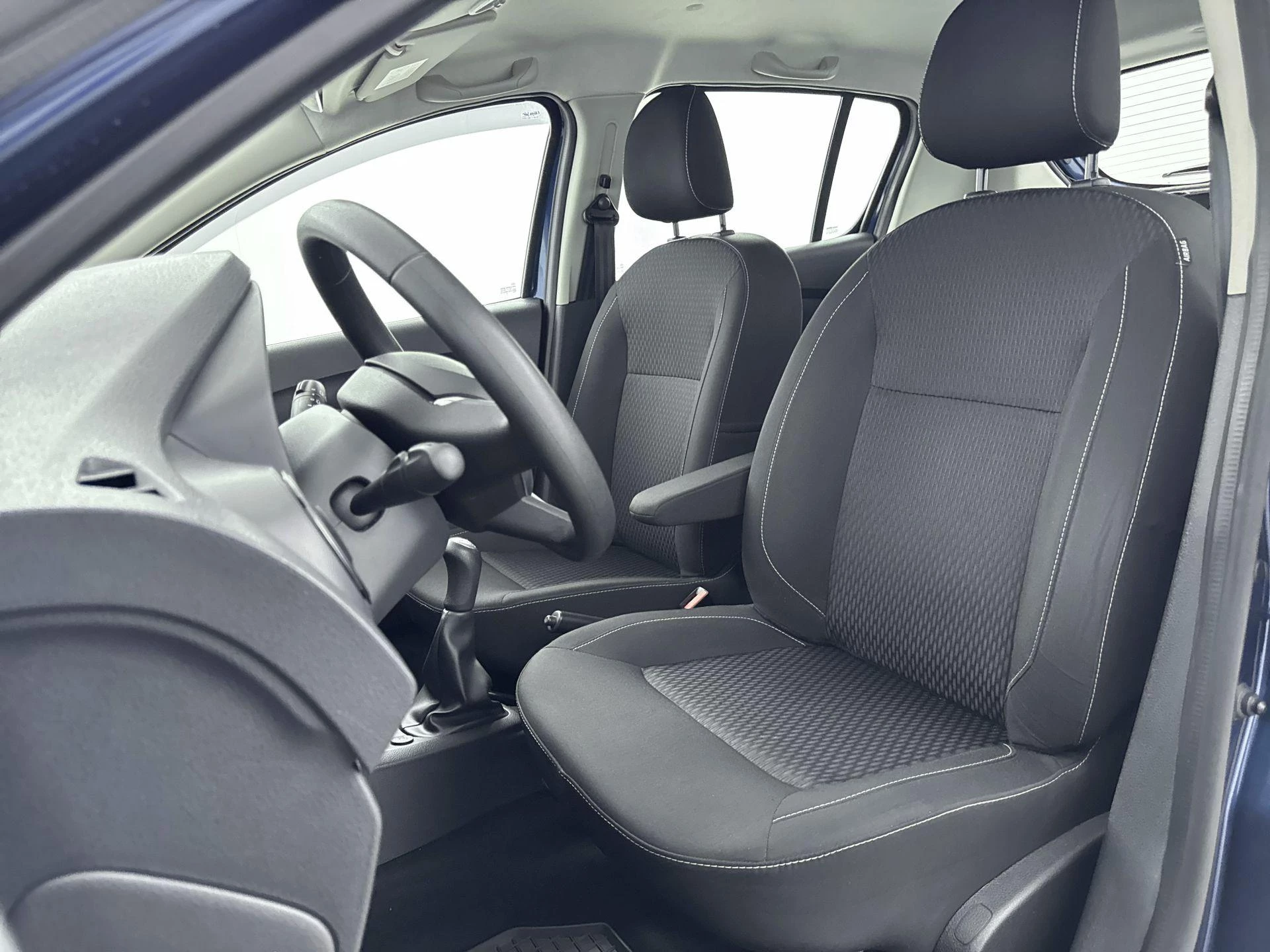 Dacia-Sandero-image-28
