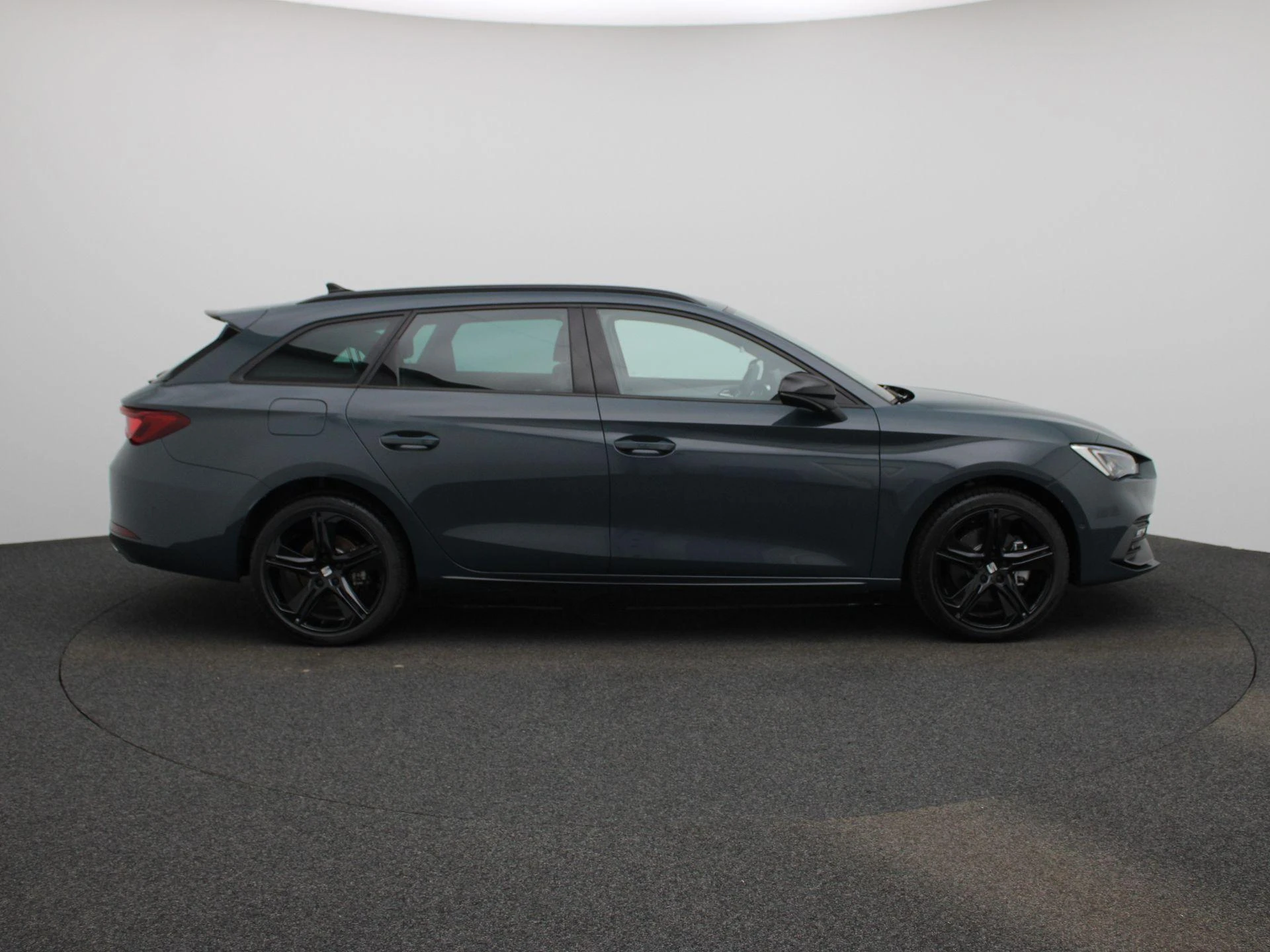 SEAT-Leon-image-5