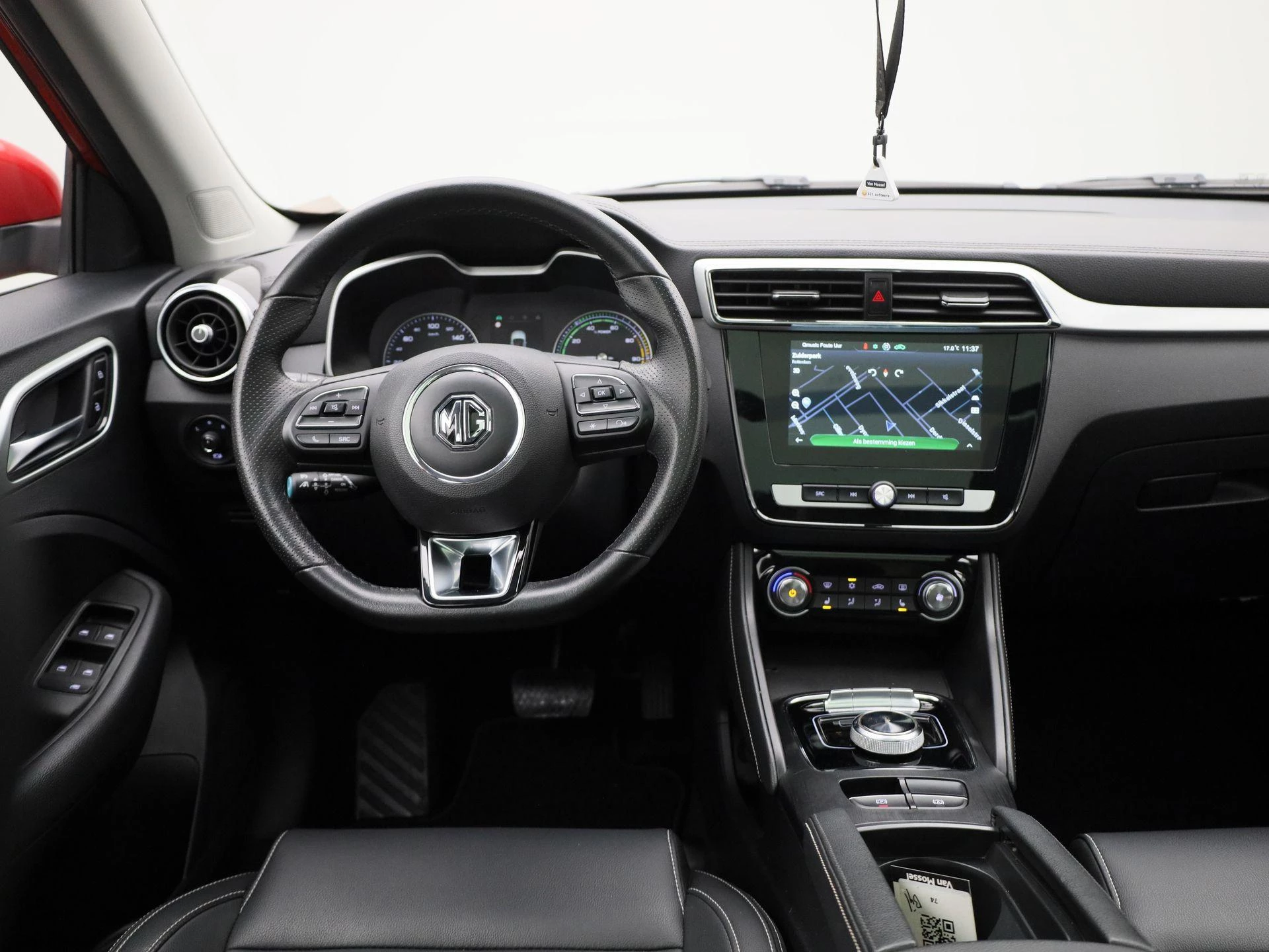 MG-ZS EV-image-6