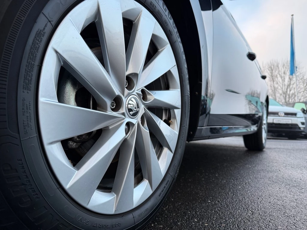 Škoda Octavia Combi 2,0 TDI DSG