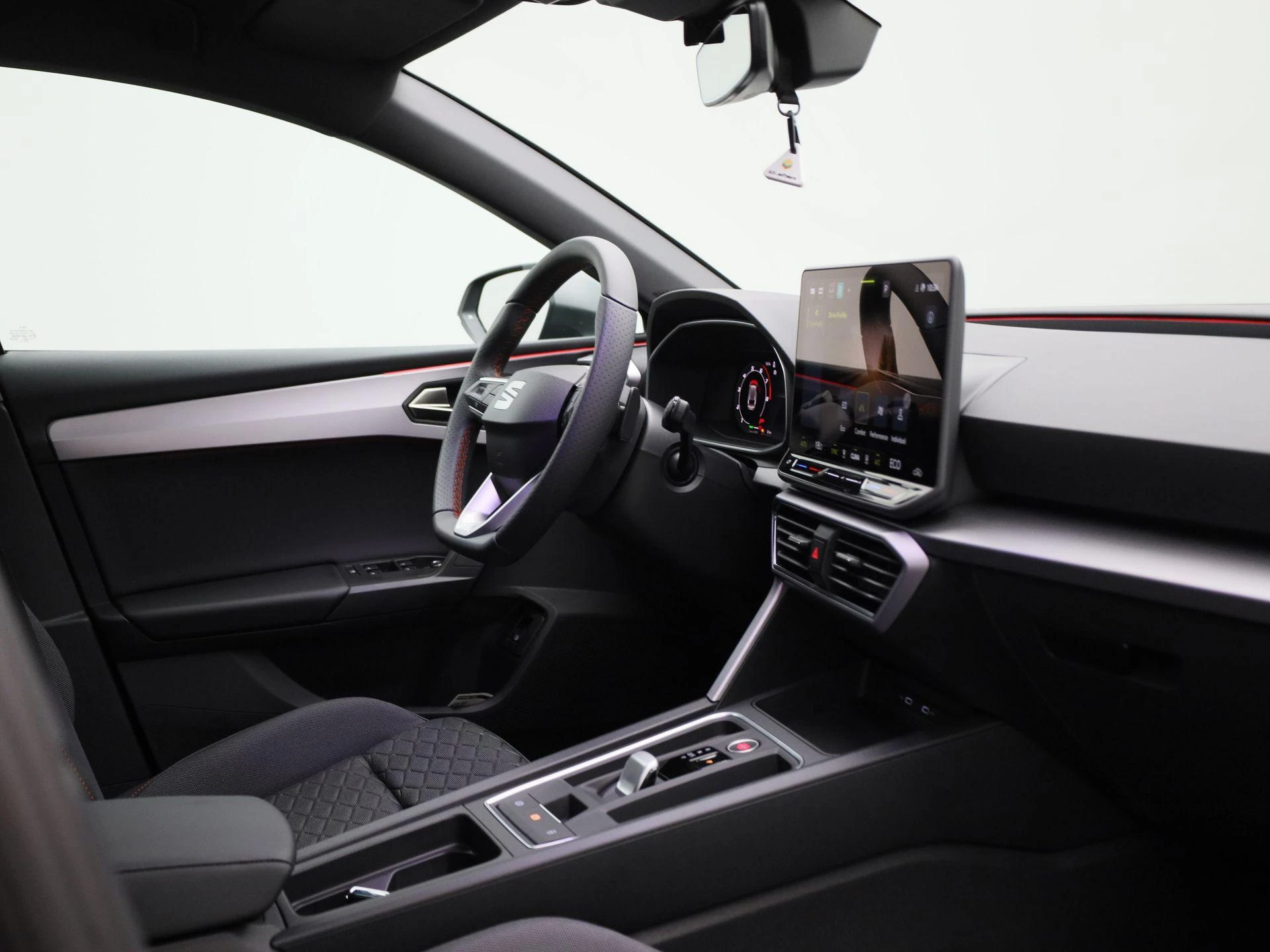 SEAT Leon Sportstourer 1.5 TSI e-Hybrid FR Business