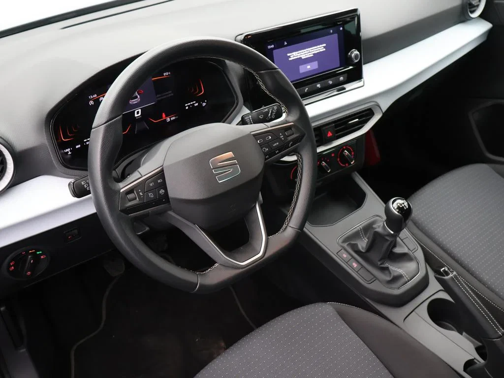 SEAT-Ibiza-image-13