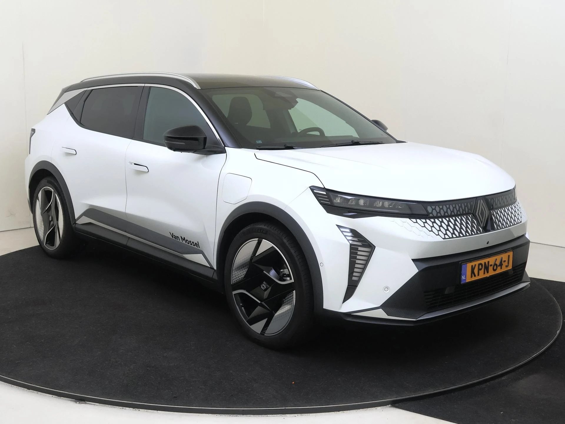 Renault-Scénic-image-1