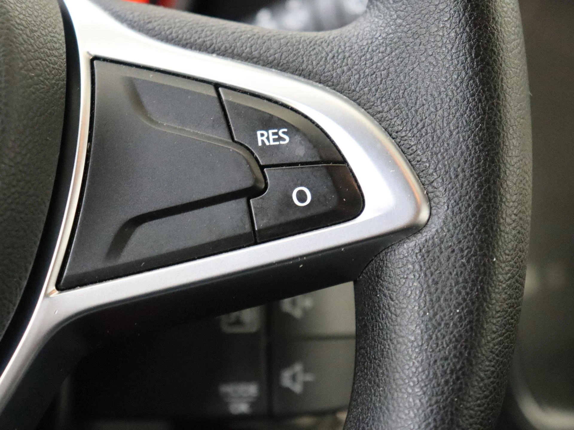 Dacia-Sandero Stepway-image-12