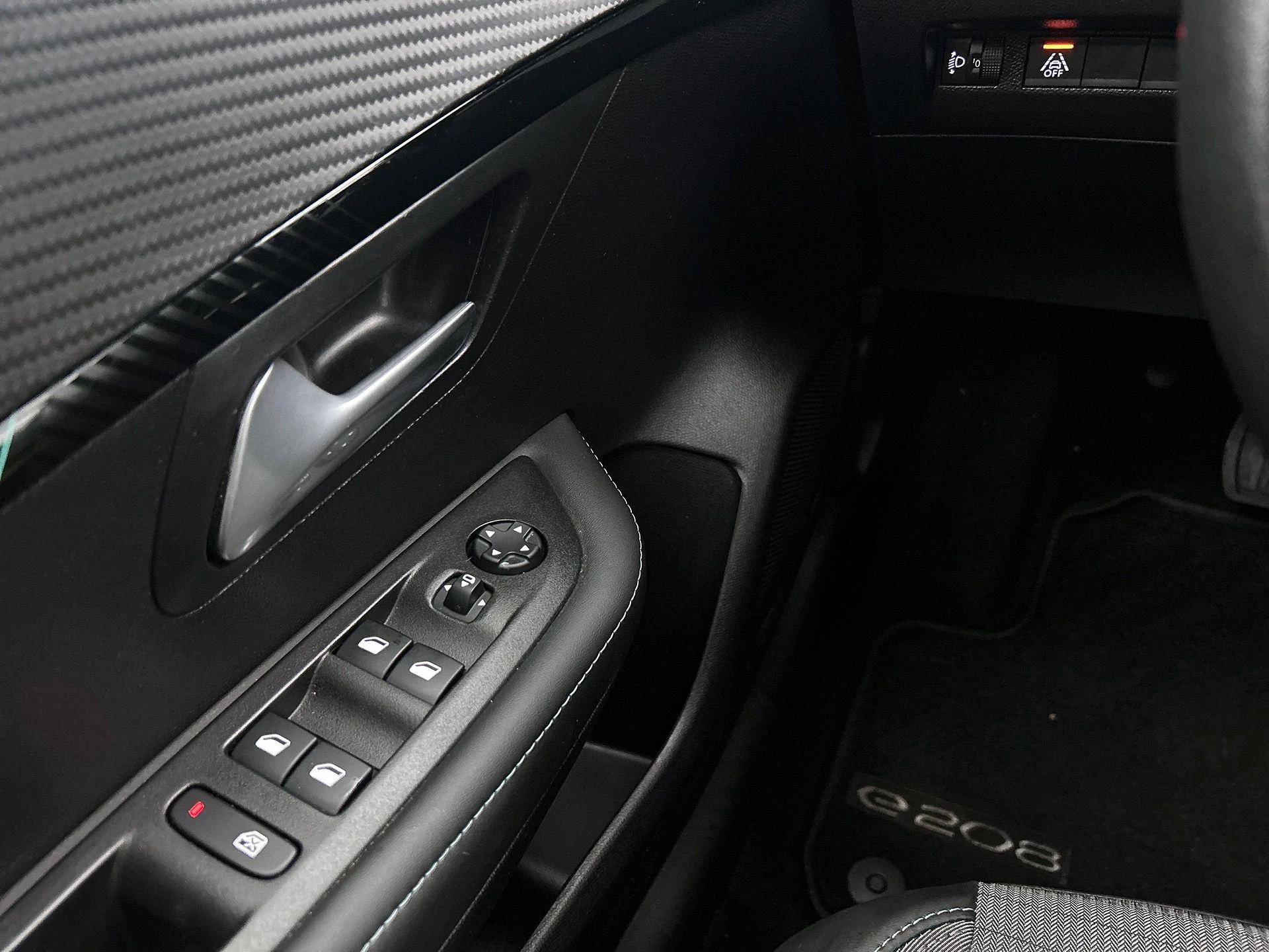 Peugeot e-208 EV Allure 50 kWh