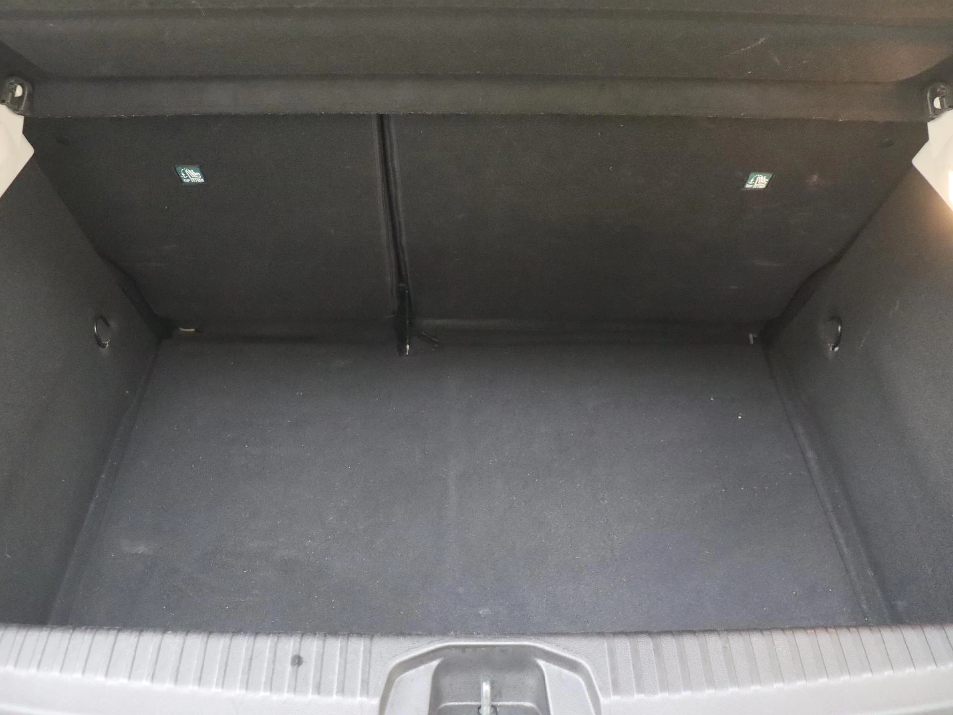 Renault-Clio-image-22