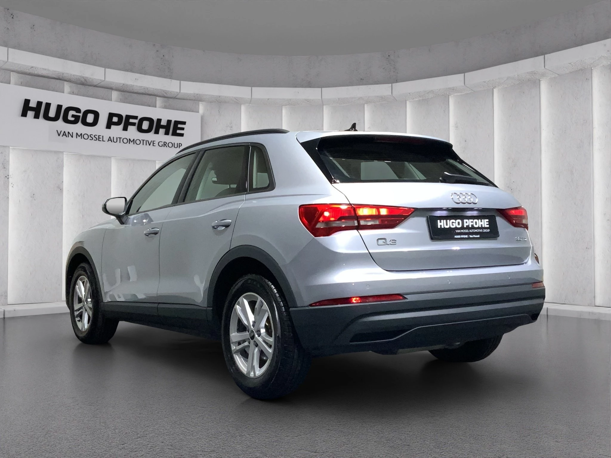 Audi Q3 Aut*NAVI*GRA*LM*PDC