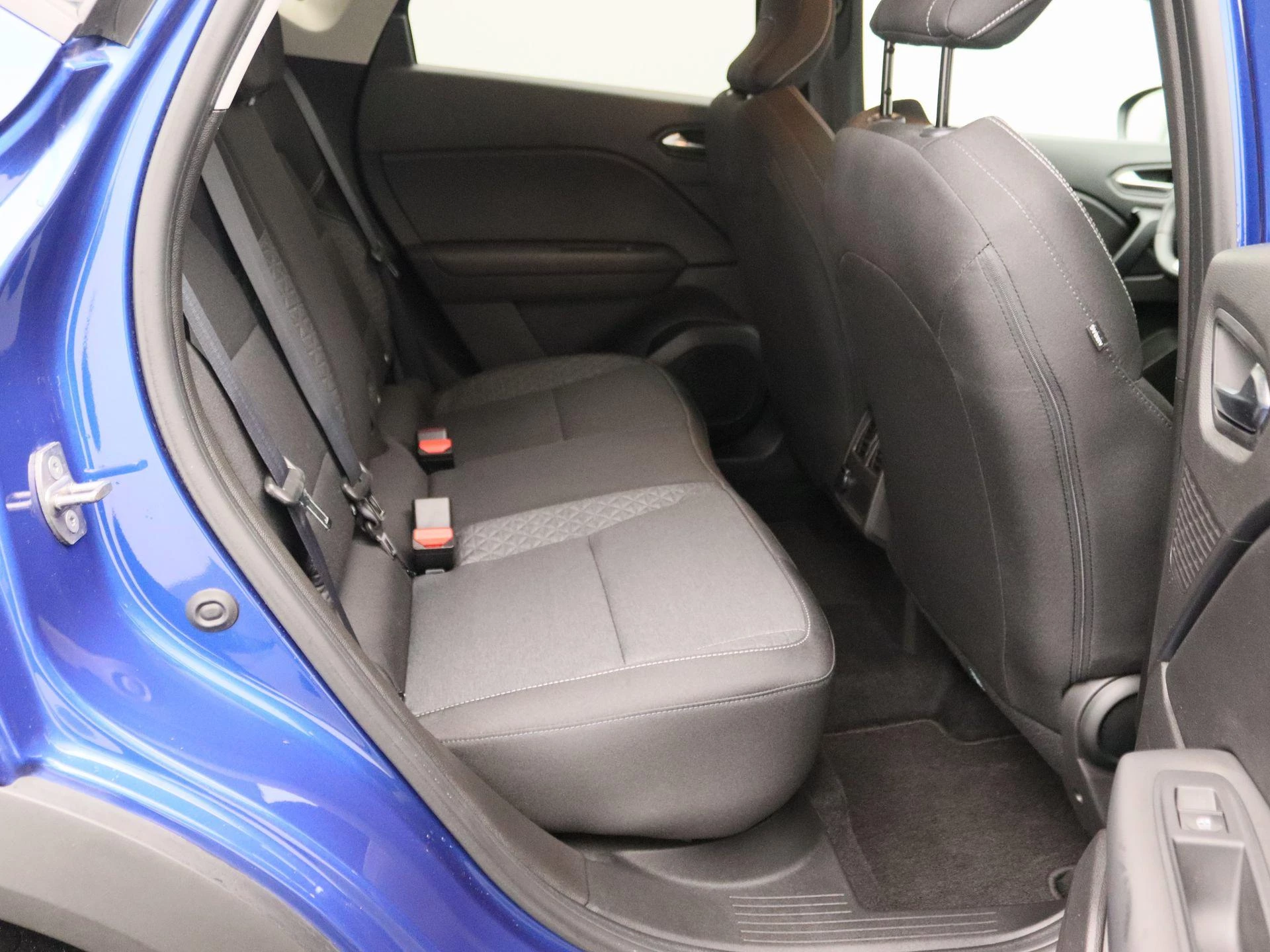 Renault-Captur-image-26