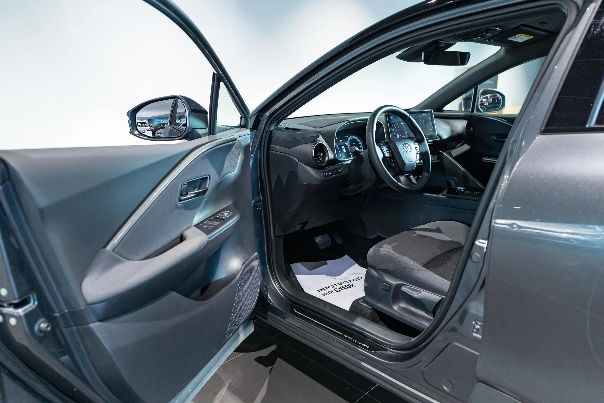 Toyota-C-HR-image-20