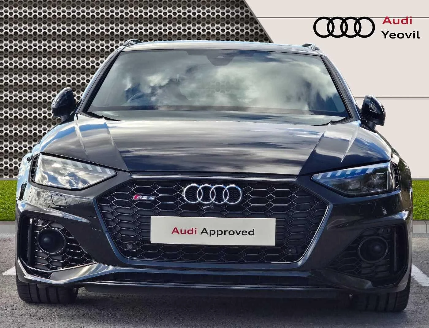 Audi-RS4-image-6