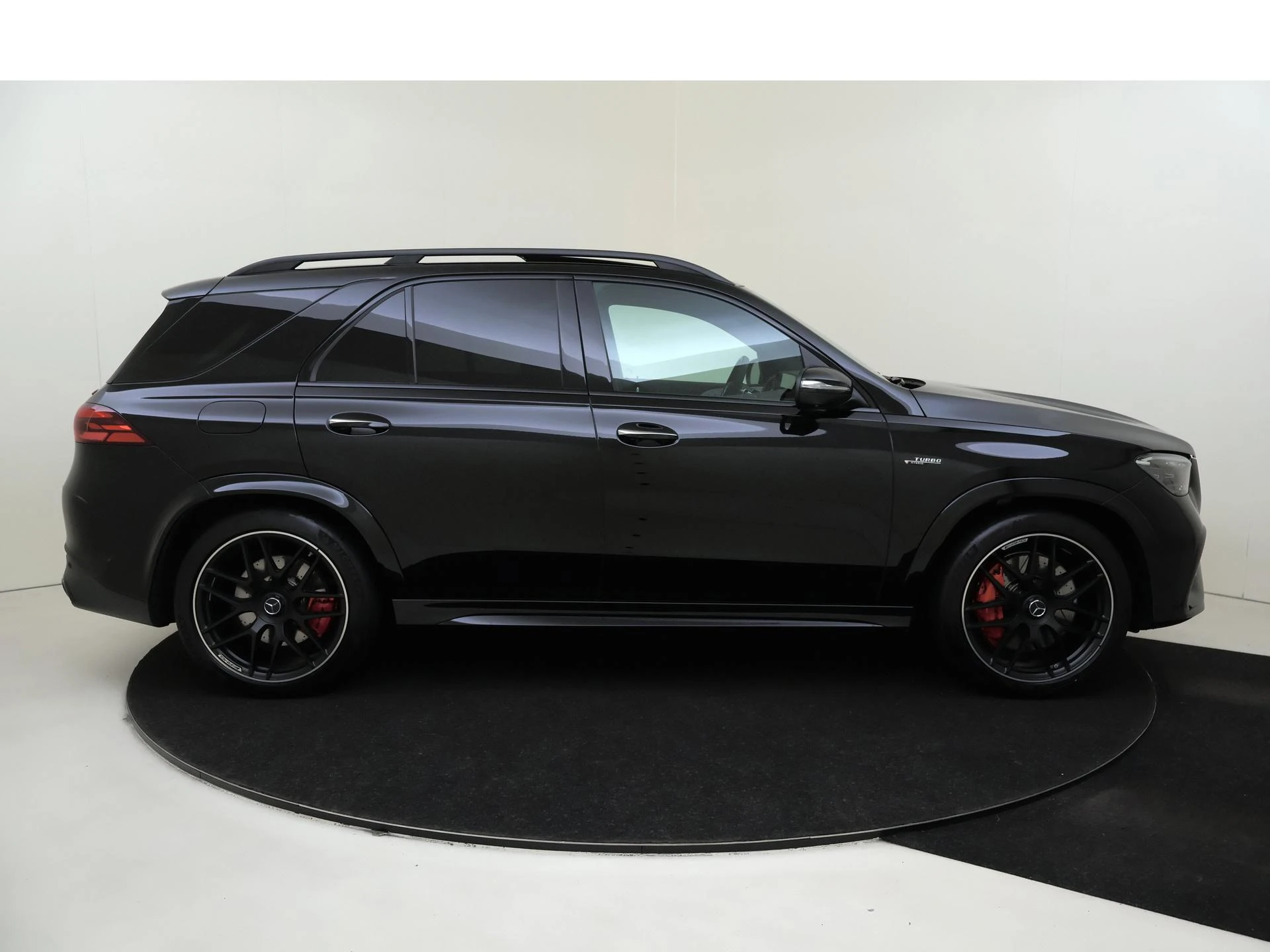 Mercedes-Benz-GLE-image-7