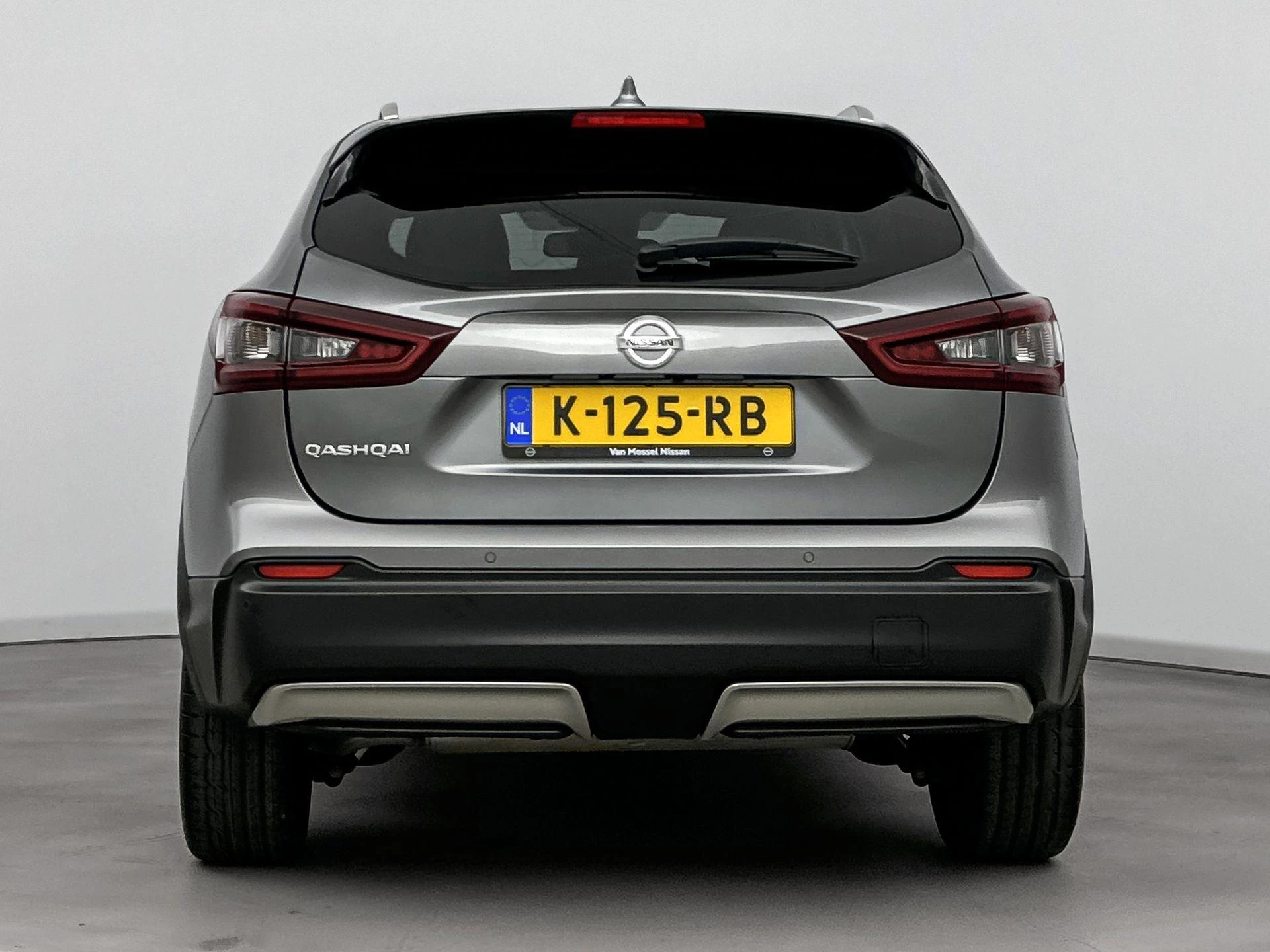 Nissan-QASHQAI-image-4