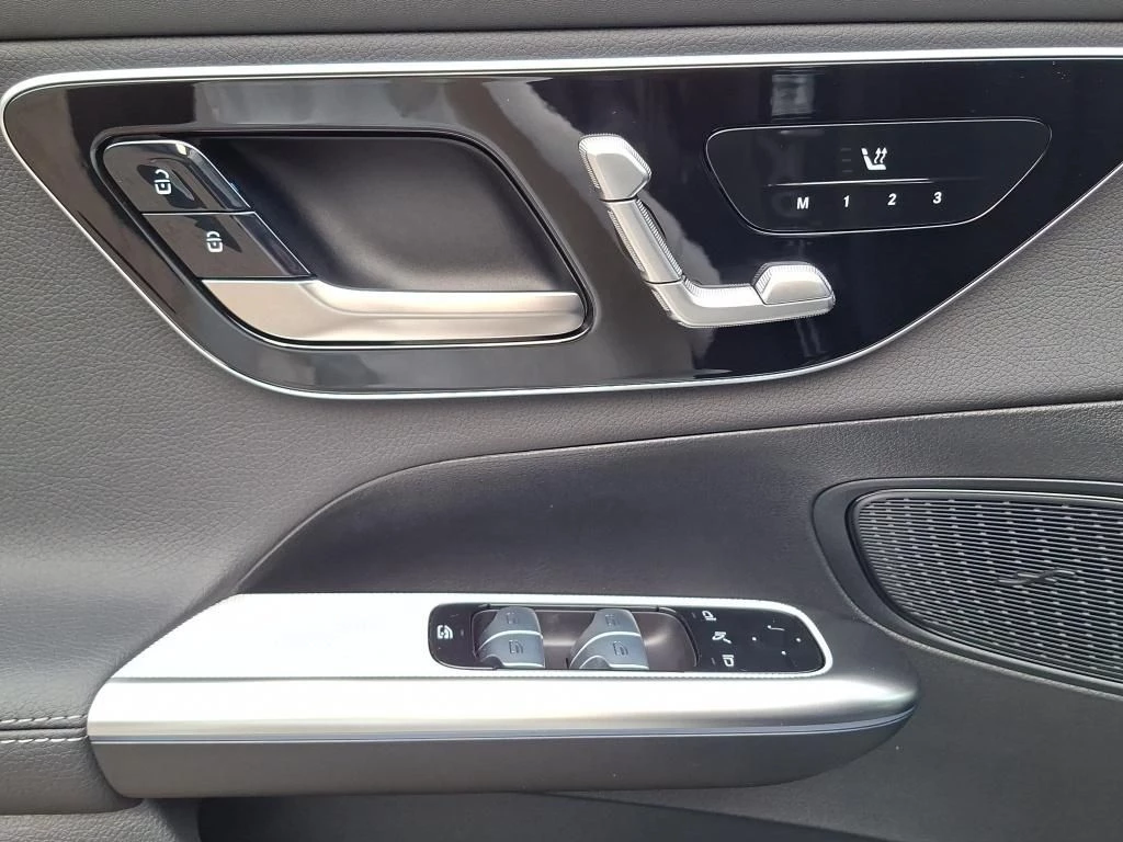 Mercedes-Benz-GLC-image-7