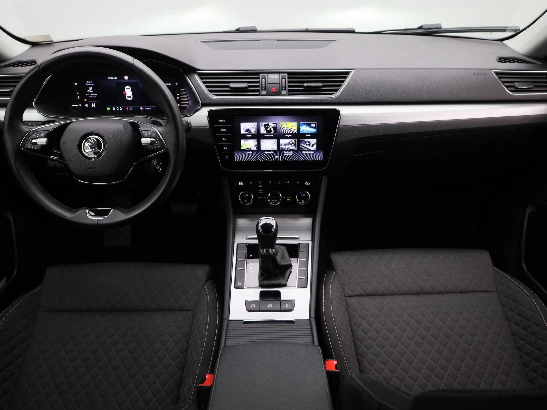 Škoda-Superb-image-9