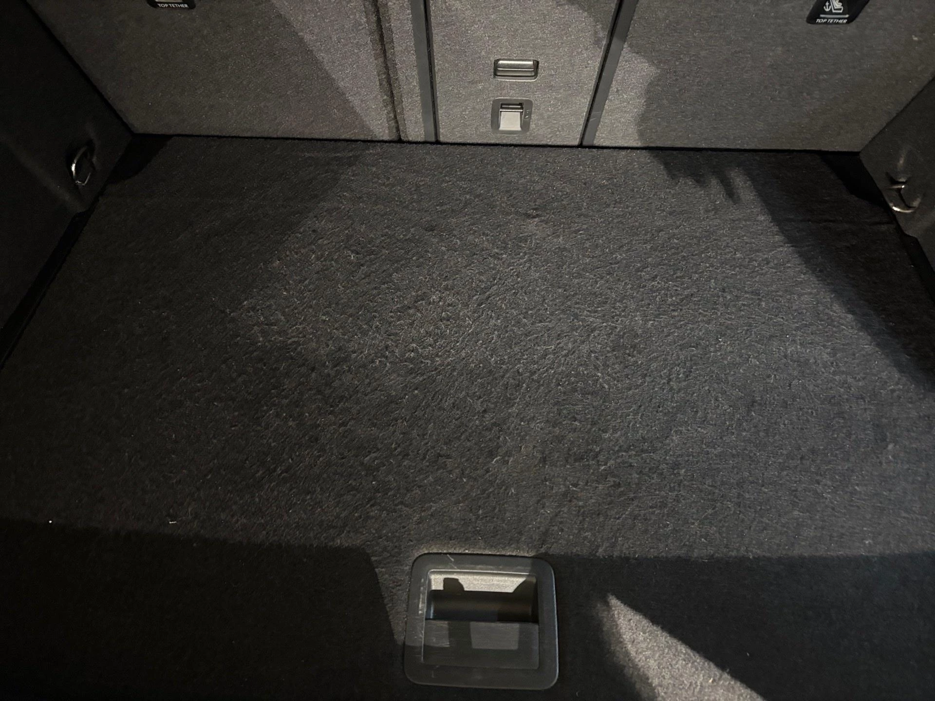 Volkswagen-Golf-image-11