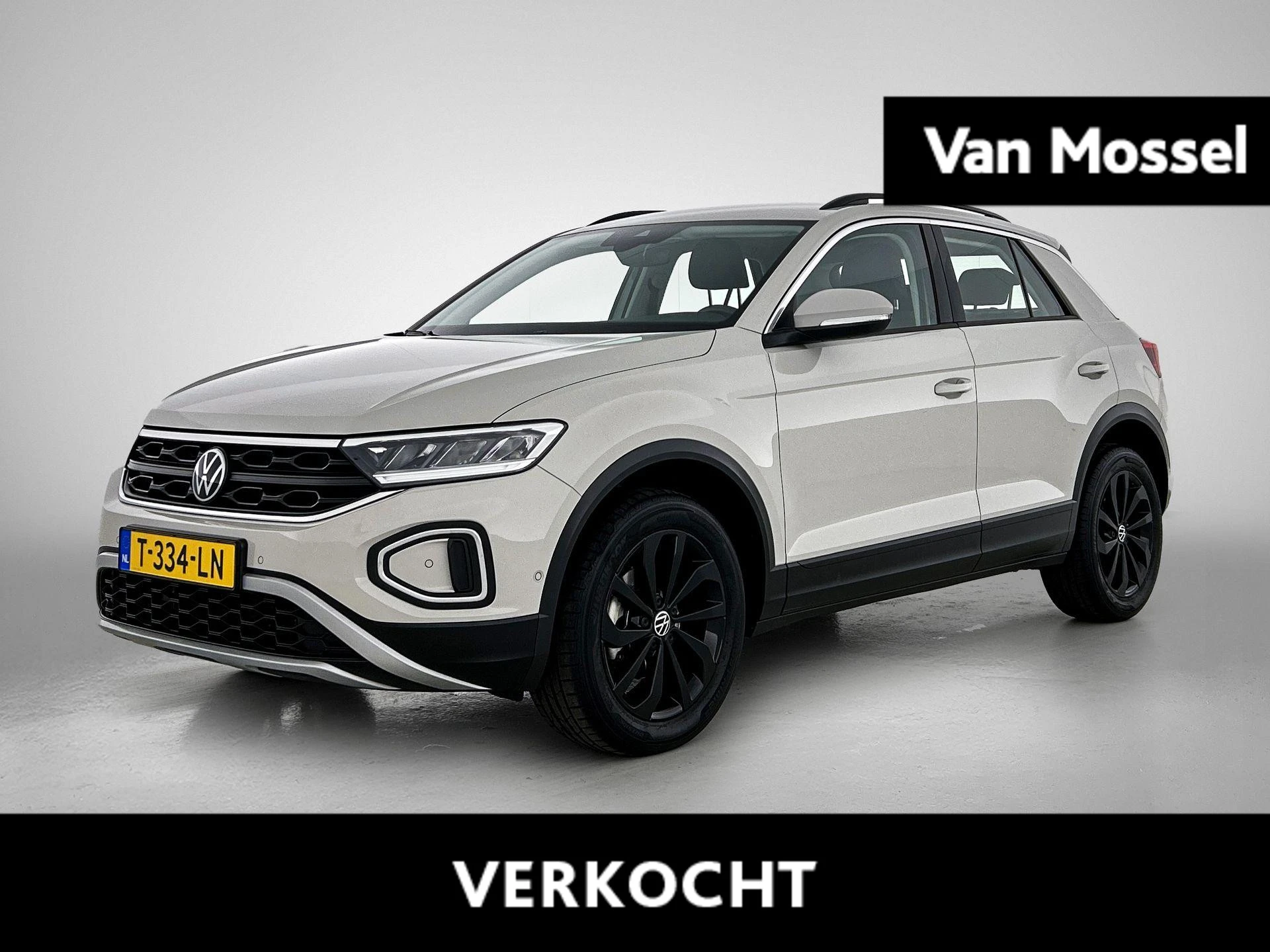 Volkswagen-T-Roc-image-0