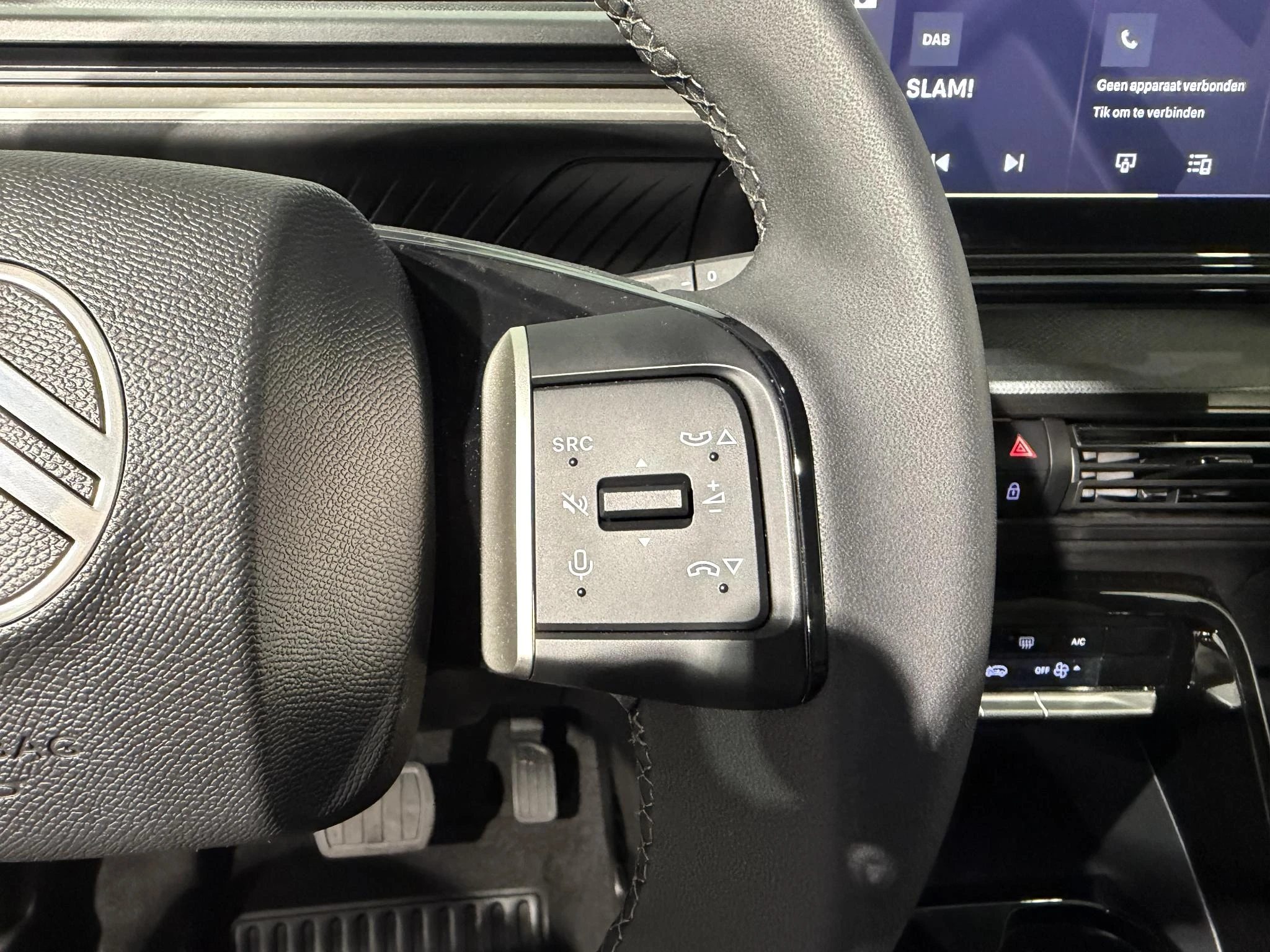 Citroën-ë-C3 Aircross-image-11