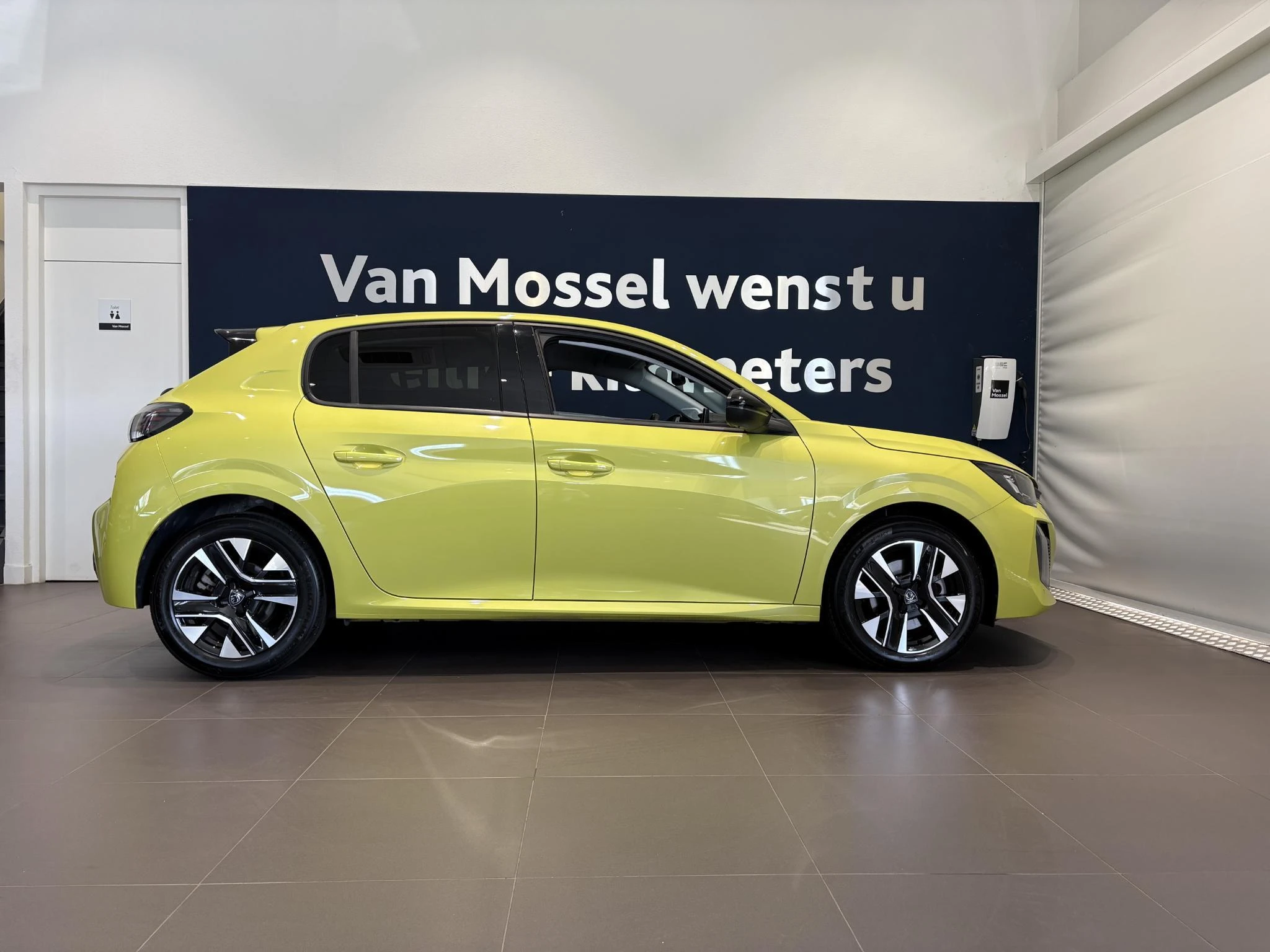 Peugeot-208-image-1