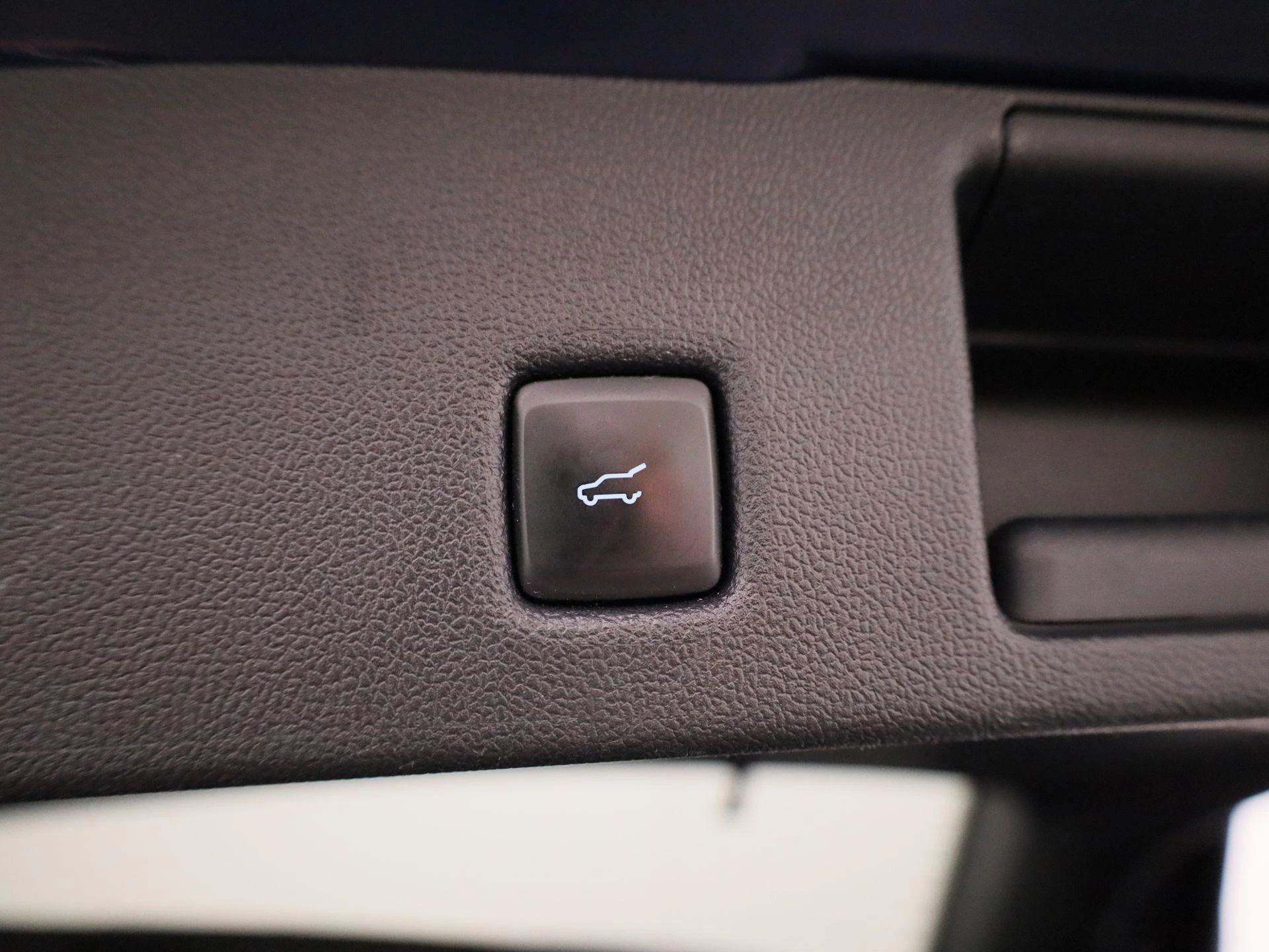 Ford-Kuga-image-12