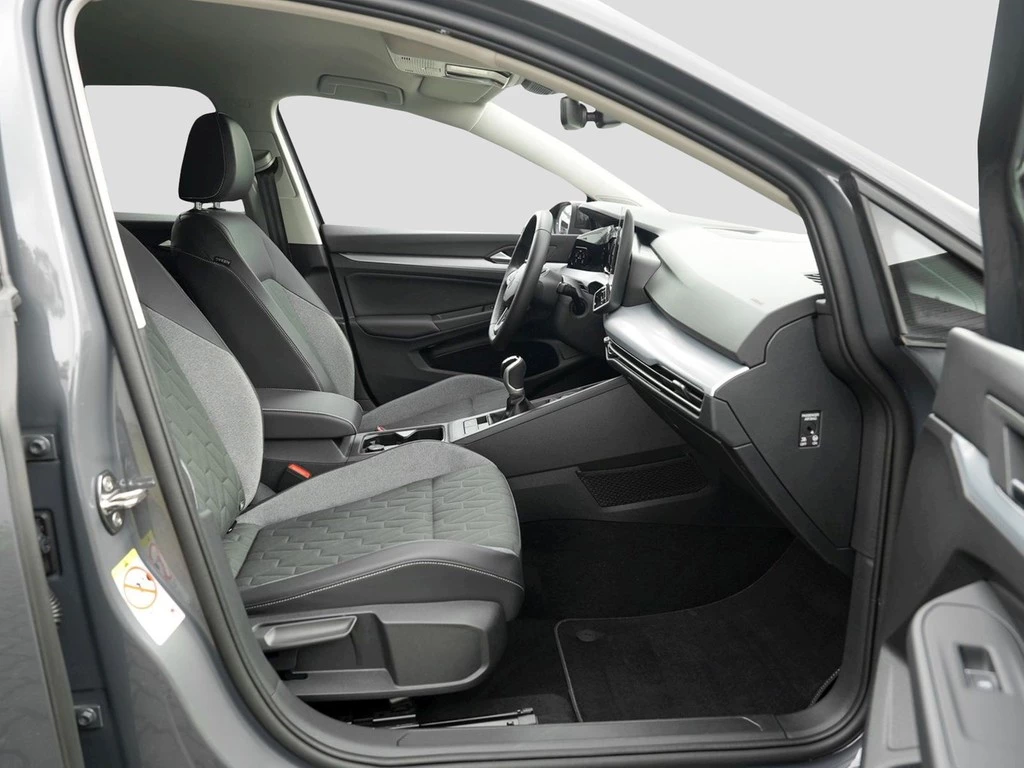 Volkswagen Golf Variant 1.5 TSI GOAL *AHK*Navi*LED-Plus*Travel -Assist*Climatronic*Sitzhzg*PDC*uvm..