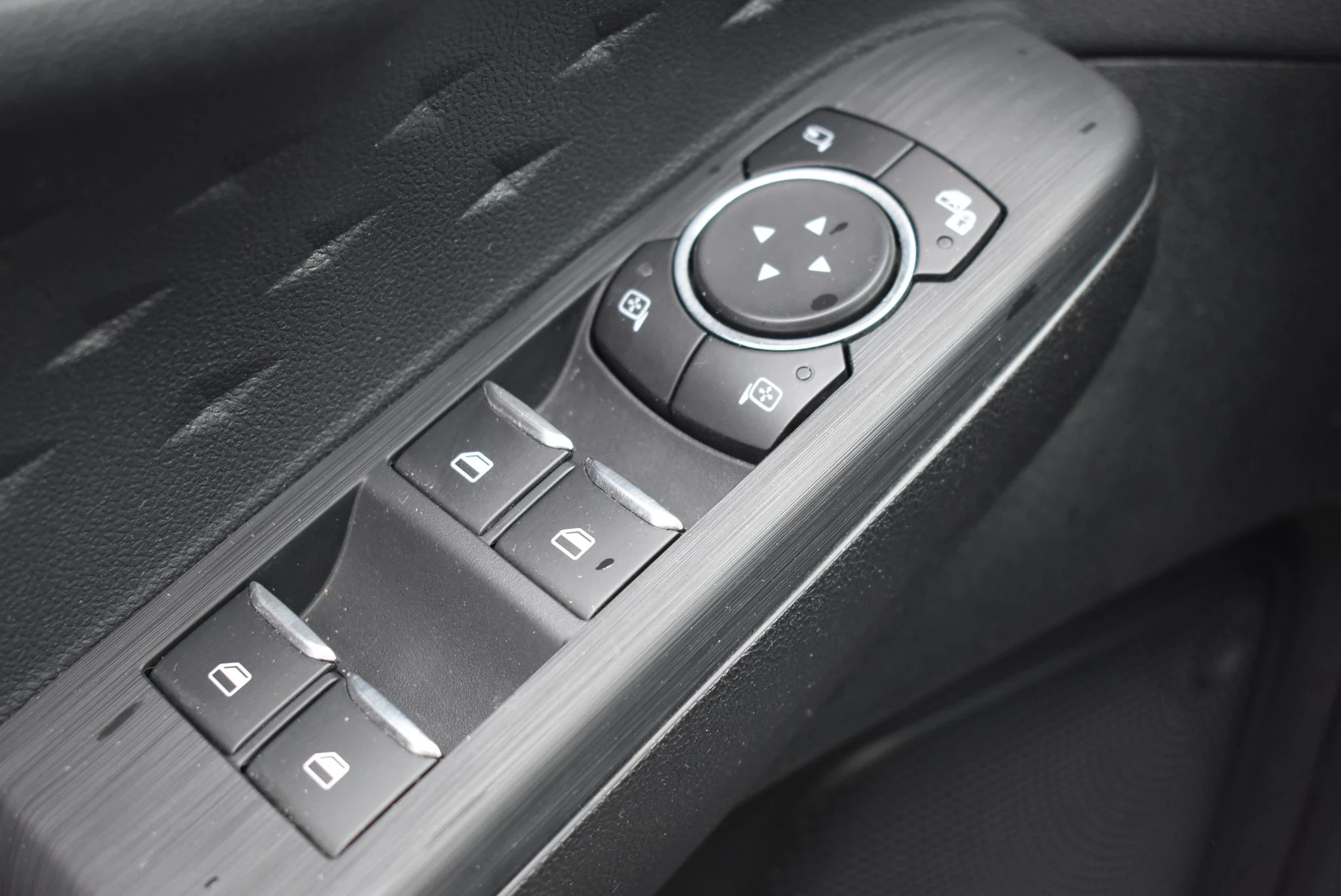 Ford-Kuga-image-18