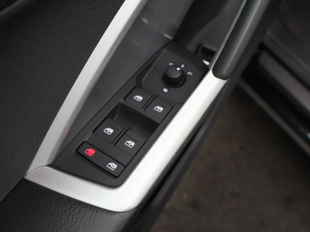 Audi-Q3-image-18