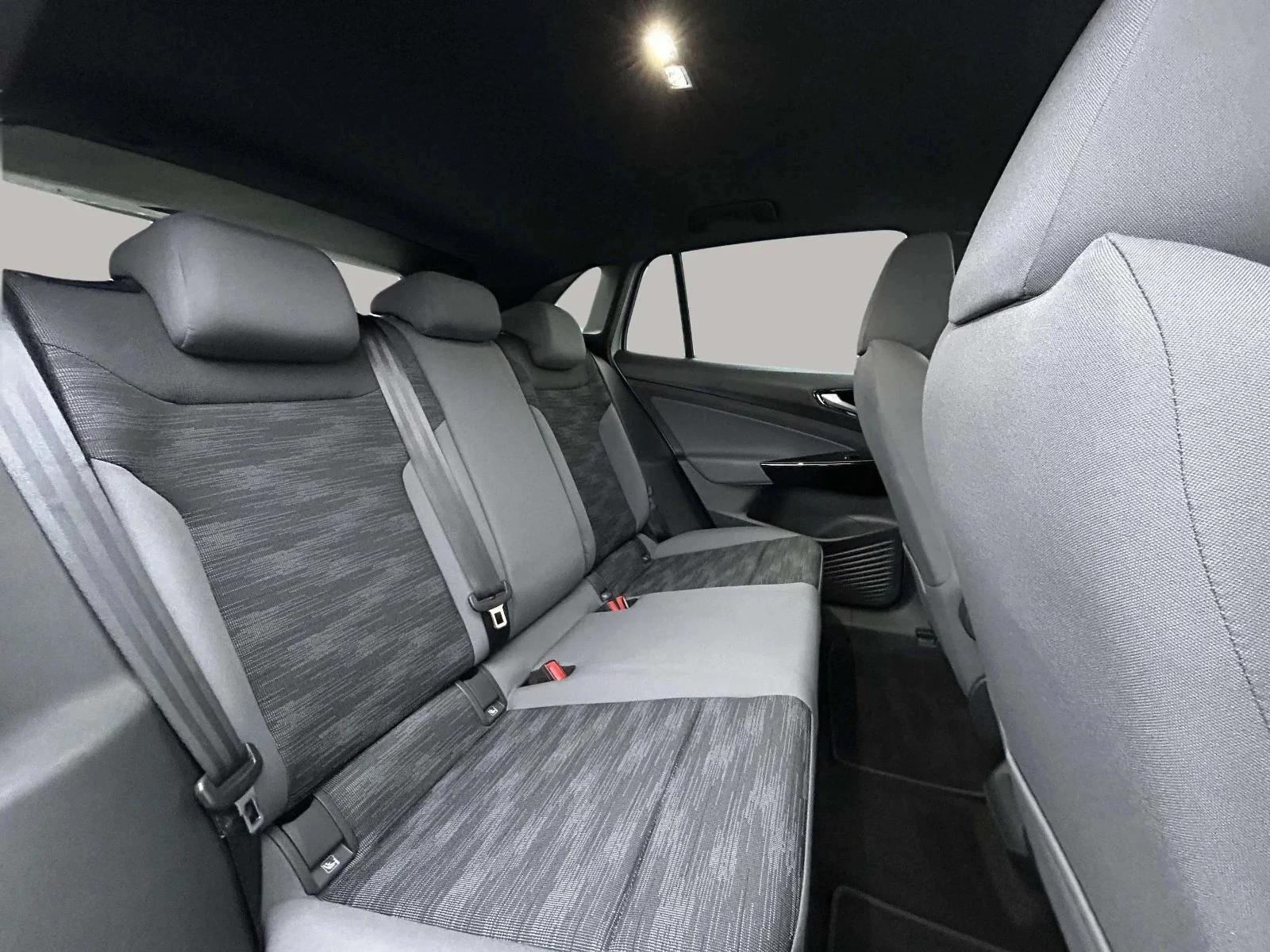 Volkswagen-ID.4-image-14