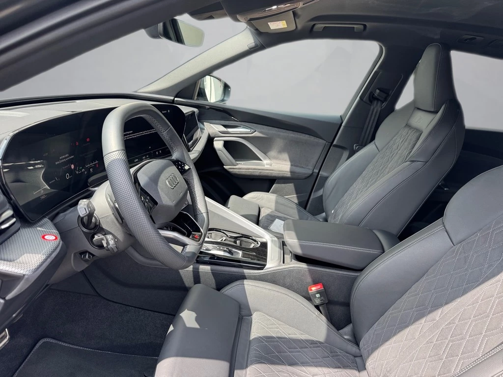Audi Q5 2,0 TFSI quattro S-line AHK