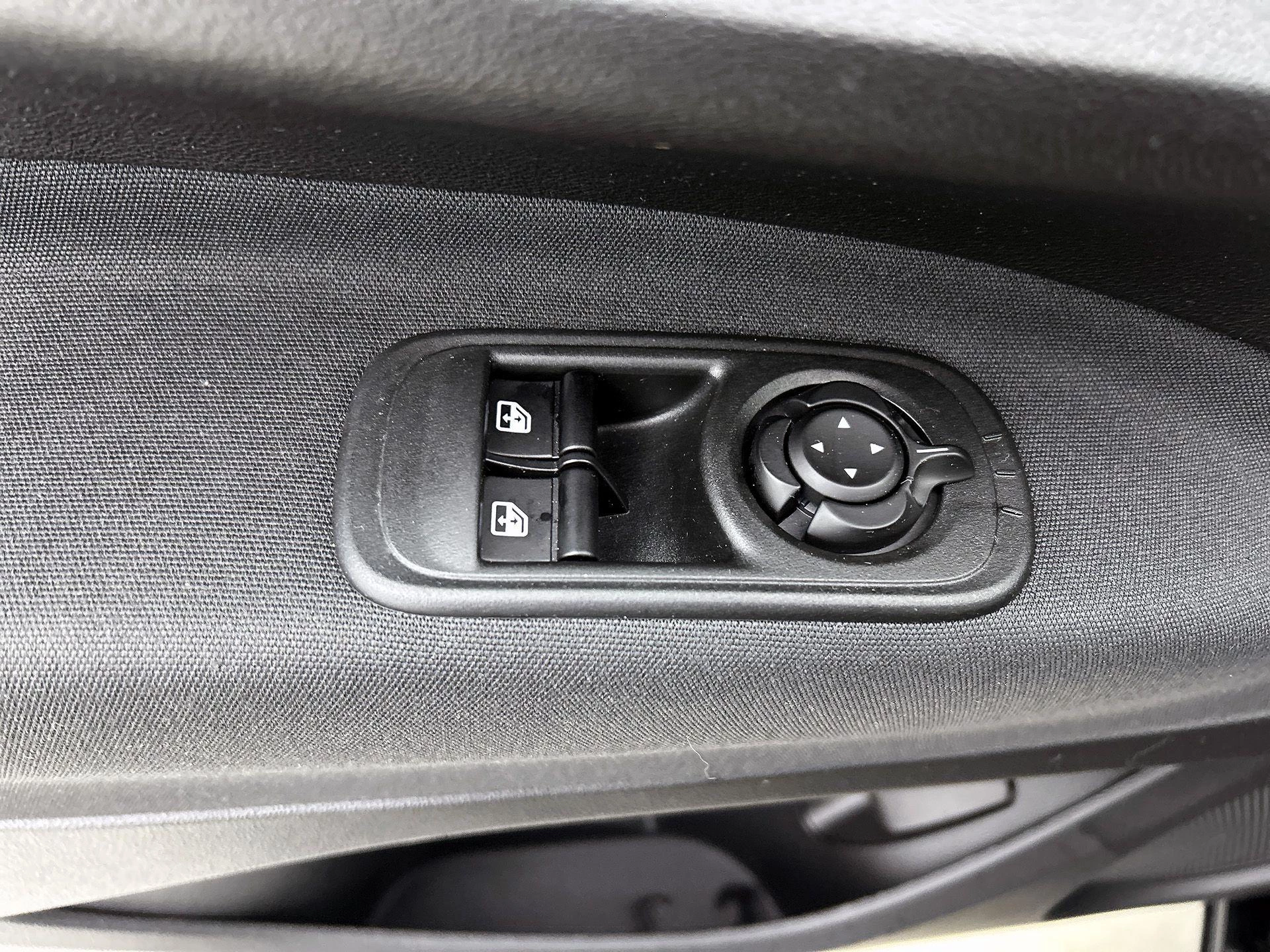 Fiat-500e-image-24