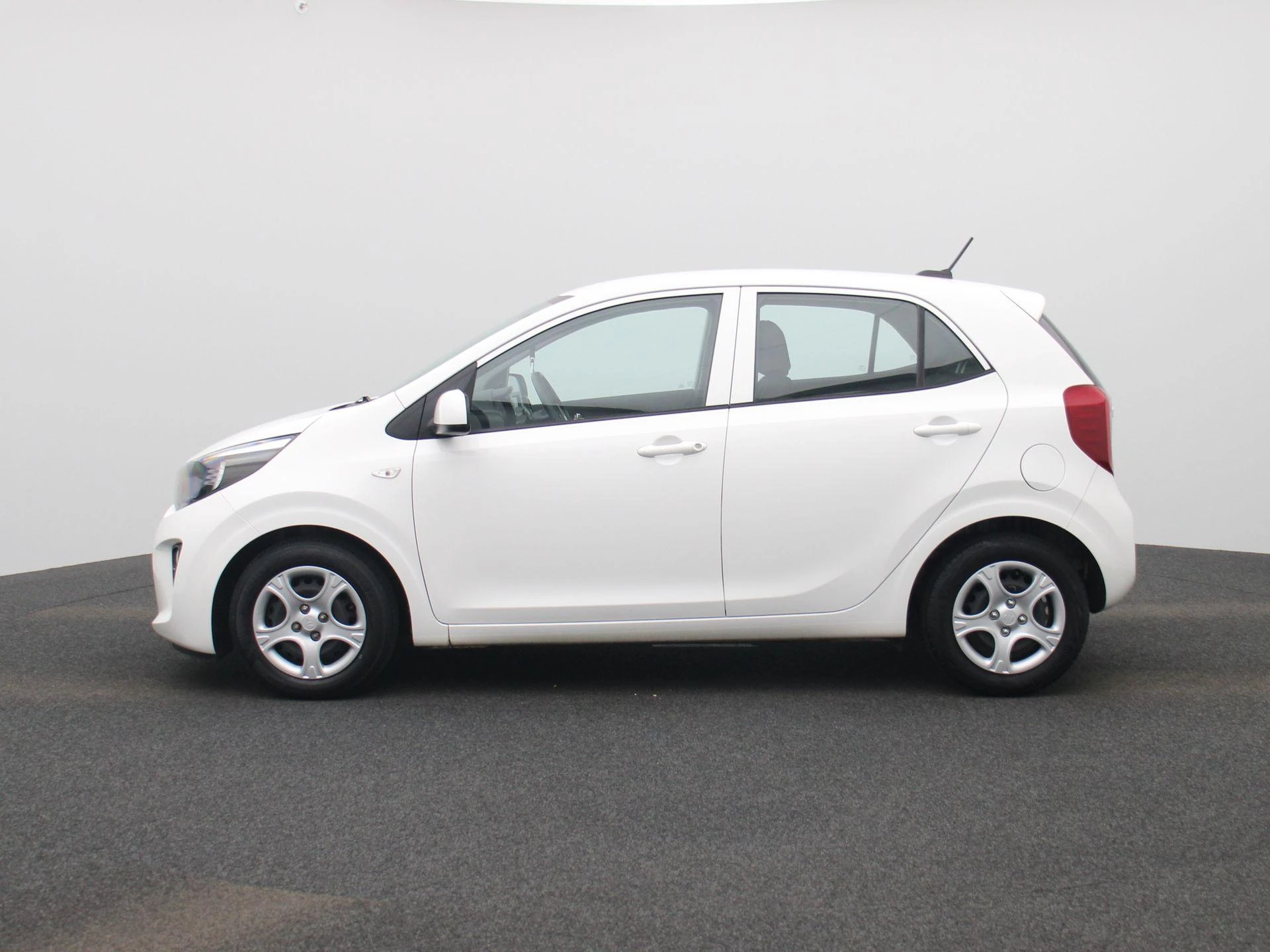 Kia-Picanto-image-3
