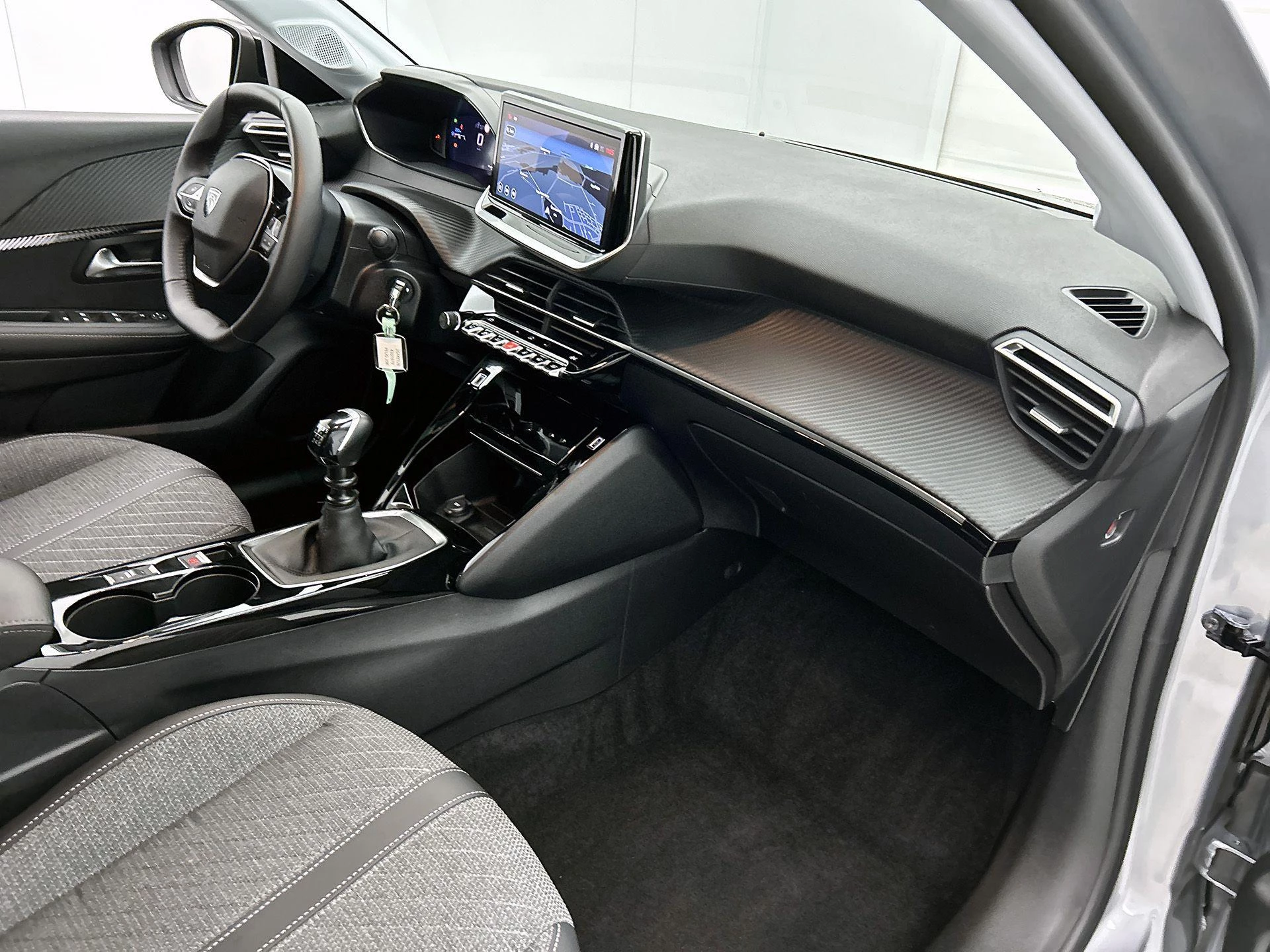 Peugeot 208 1.2 PureTech 100 Allure