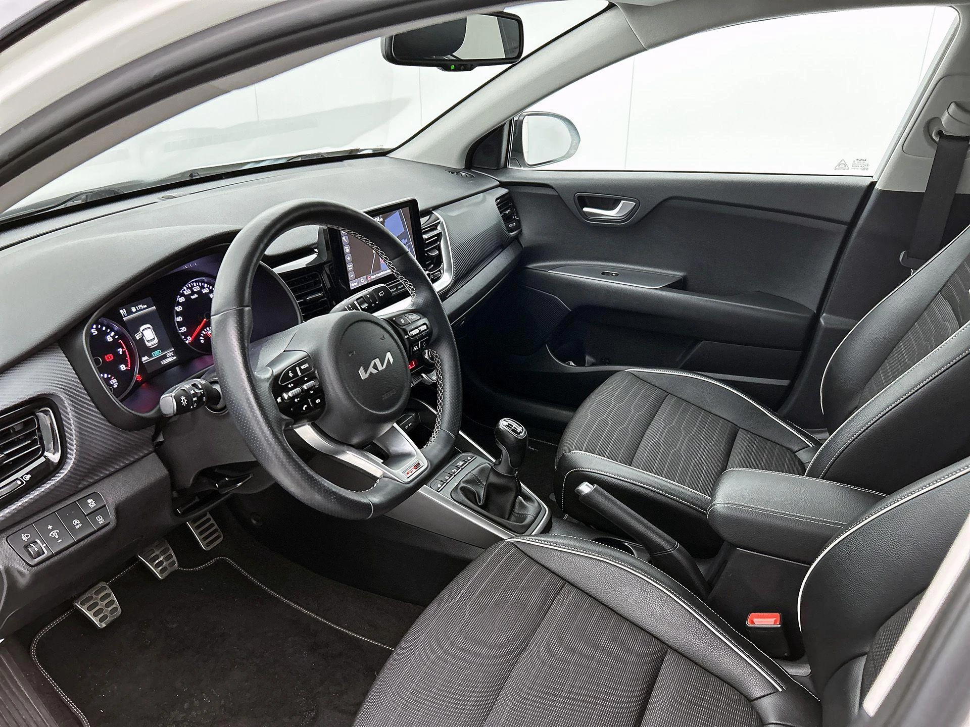 Kia-Stonic-image-20