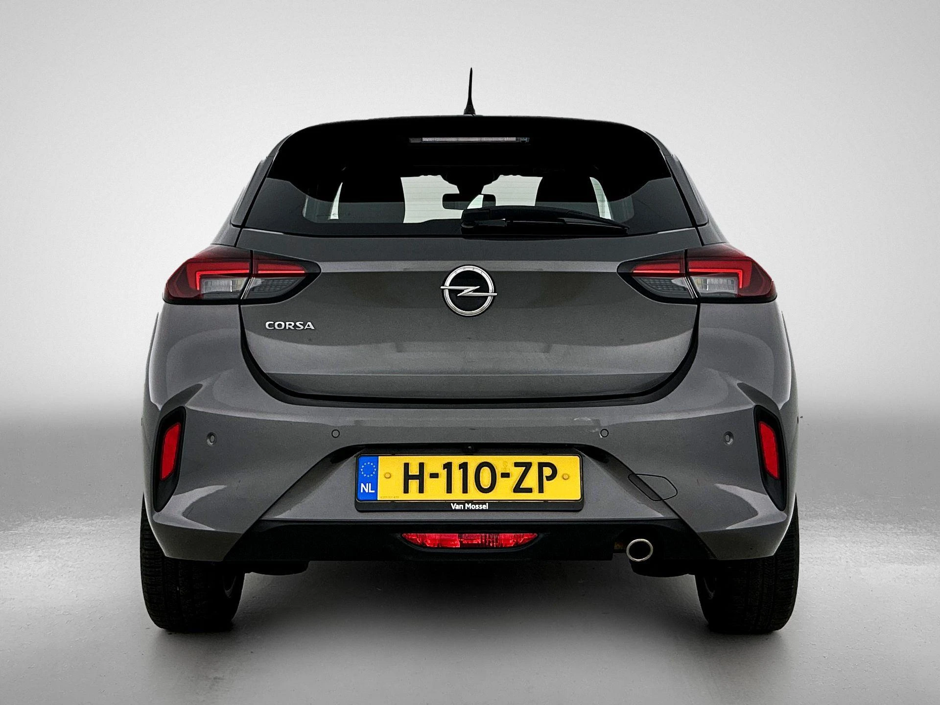 Opel-Corsa-image-2