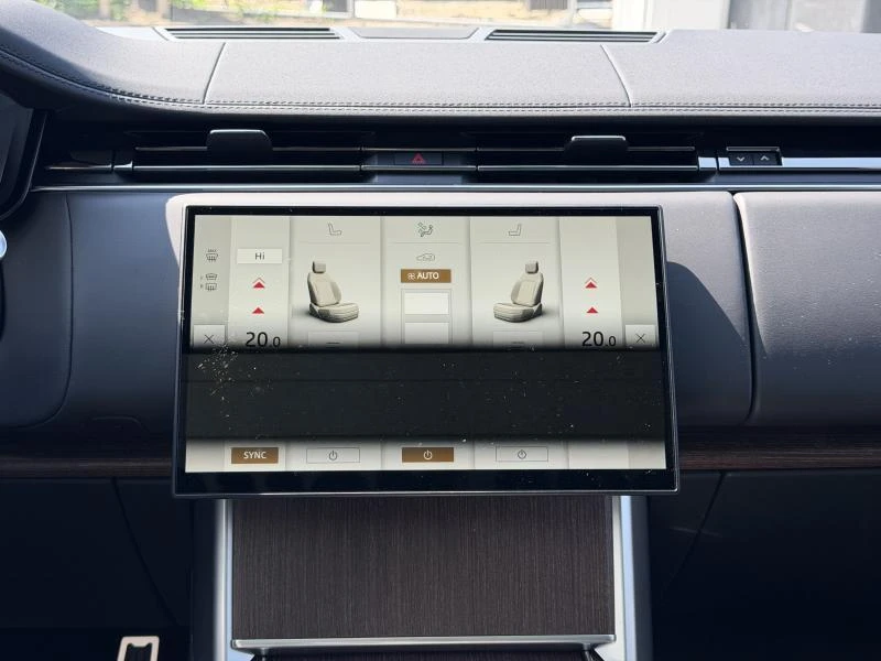 Land Rover-Range Rover-image-21