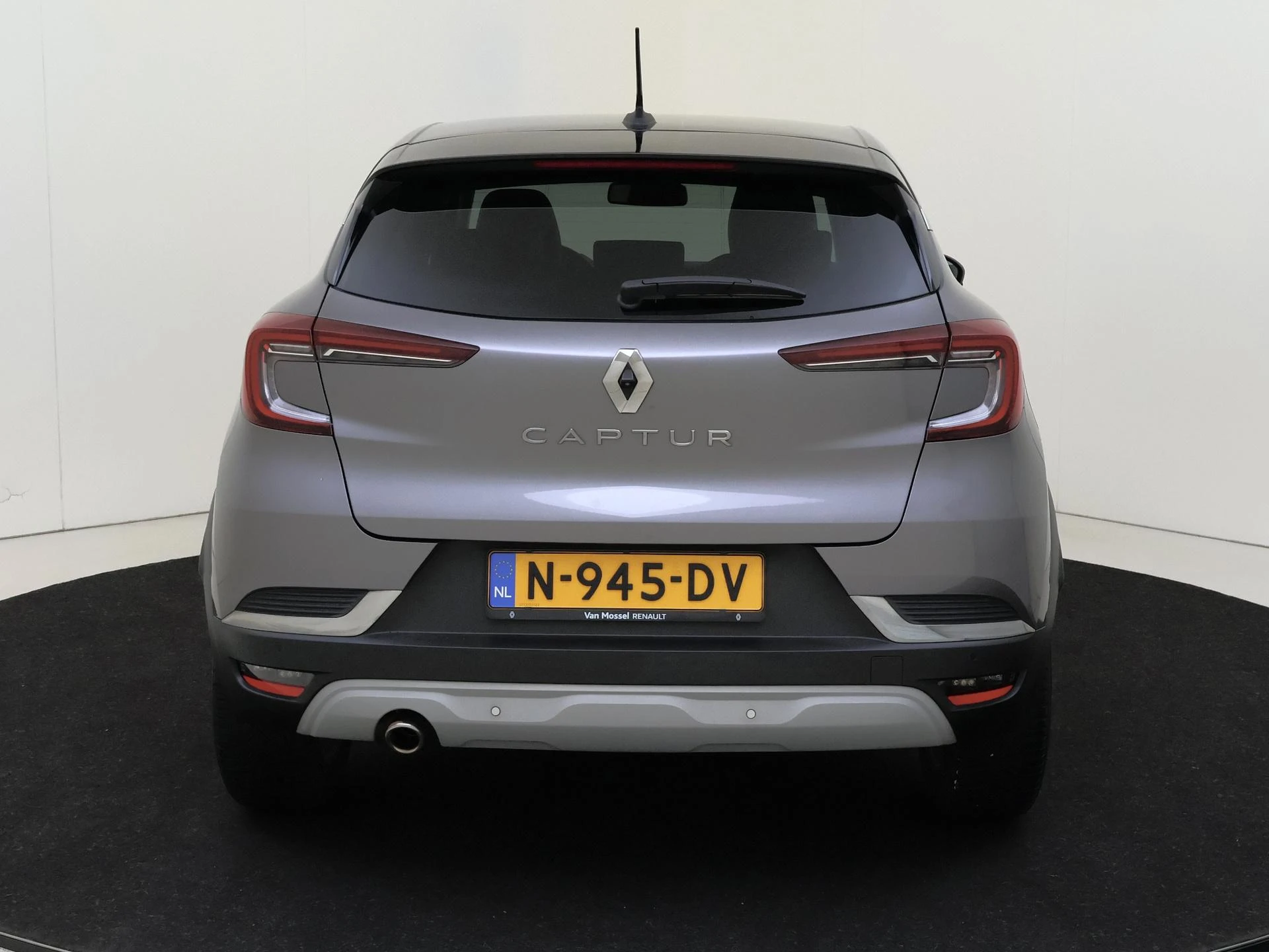 Renault-Captur-image-6