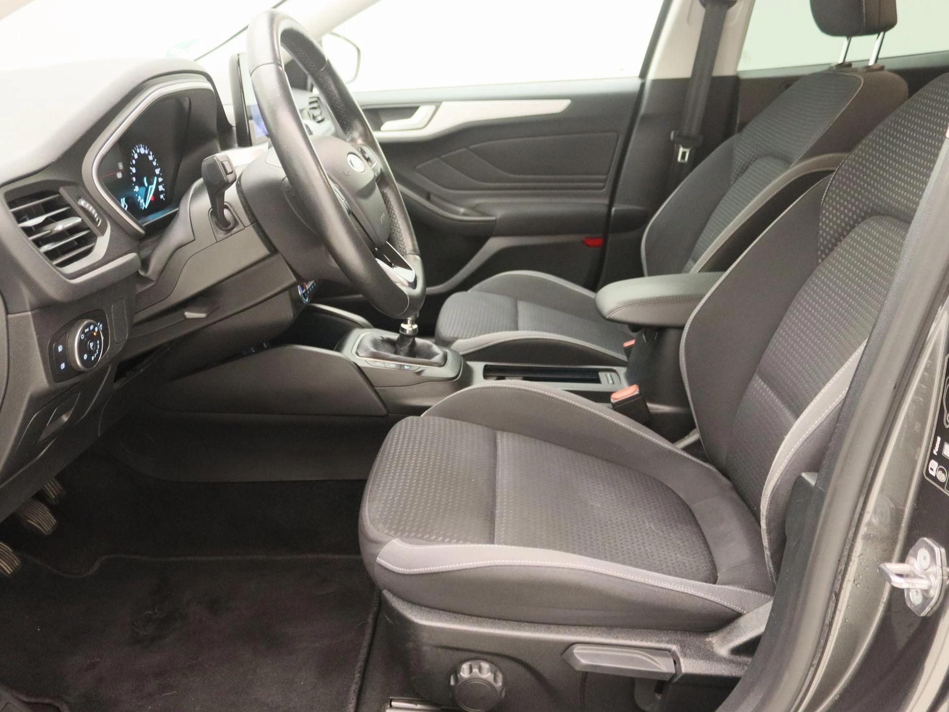 Ford-Focus-image-12