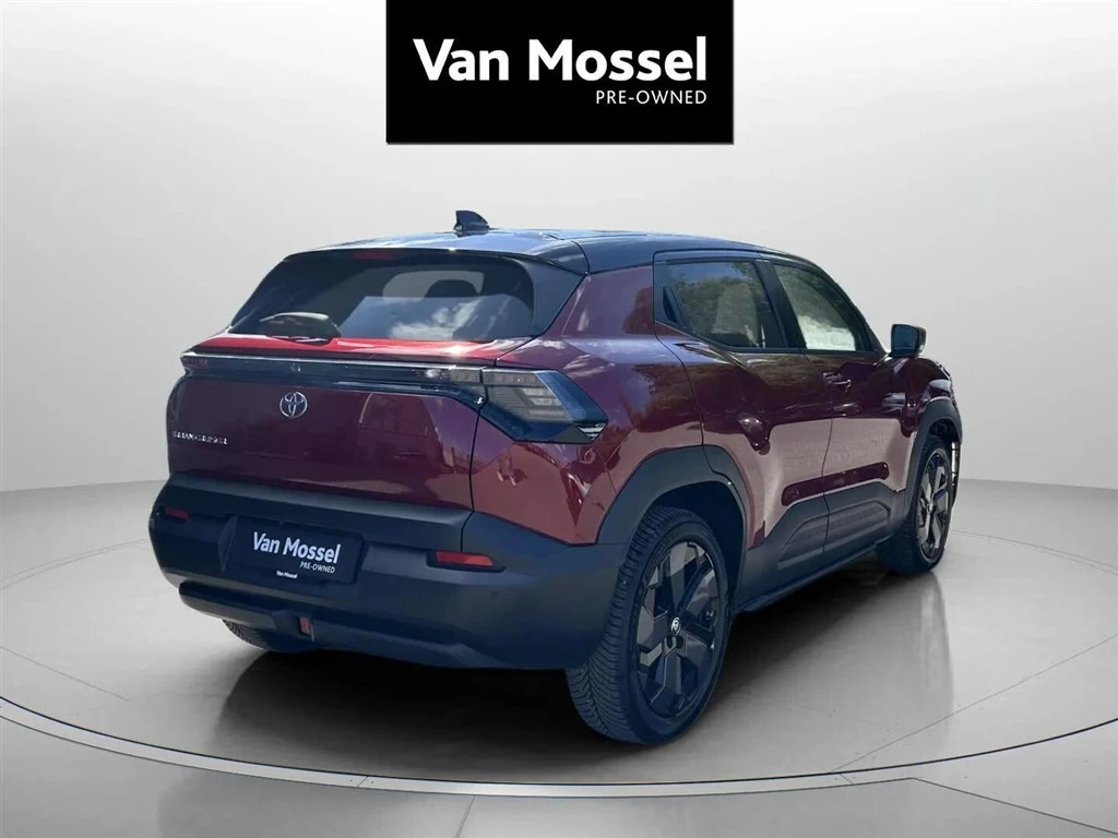 Toyota-Urban Cruiser-image-4