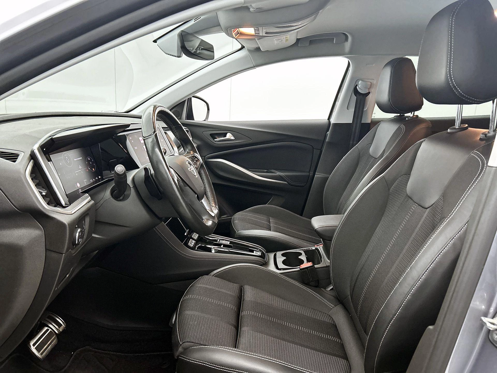 Opel Grandland 1.6 Turbo Plug-In Hybrid Level 4